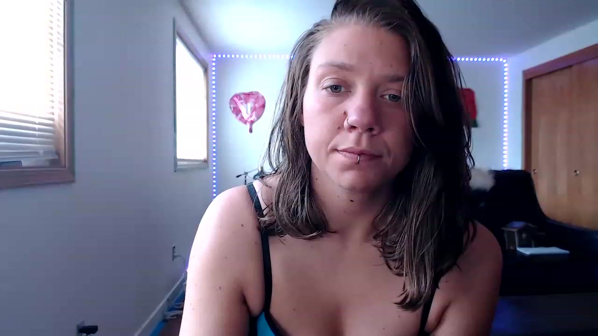 Gallery image thumbnail from DangerDaisy's myfreecams stream on, 04/03/2023, 18:54 image 9 of 20