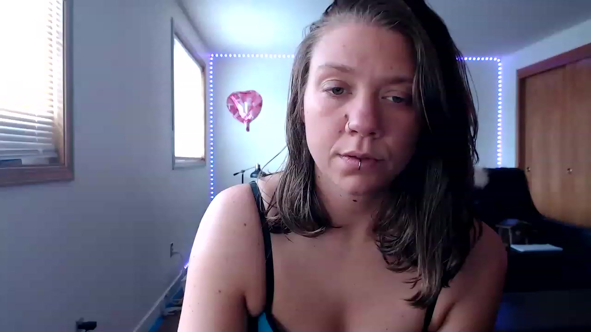 Gallery image thumbnail from DangerDaisy's myfreecams stream on, 04/03/2023, 18:54 image 8 of 20