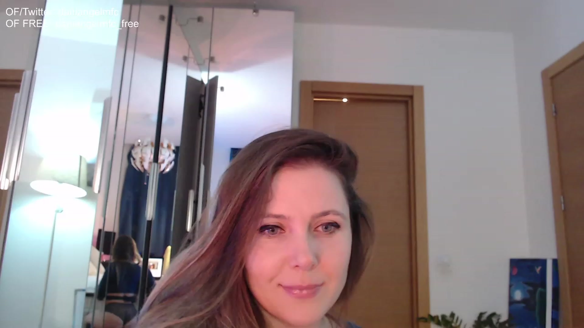 Gallery image thumbnail from DaniAngelMFC's myfreecams stream on, 12/05/2022, 22:30 image 12 of 20
