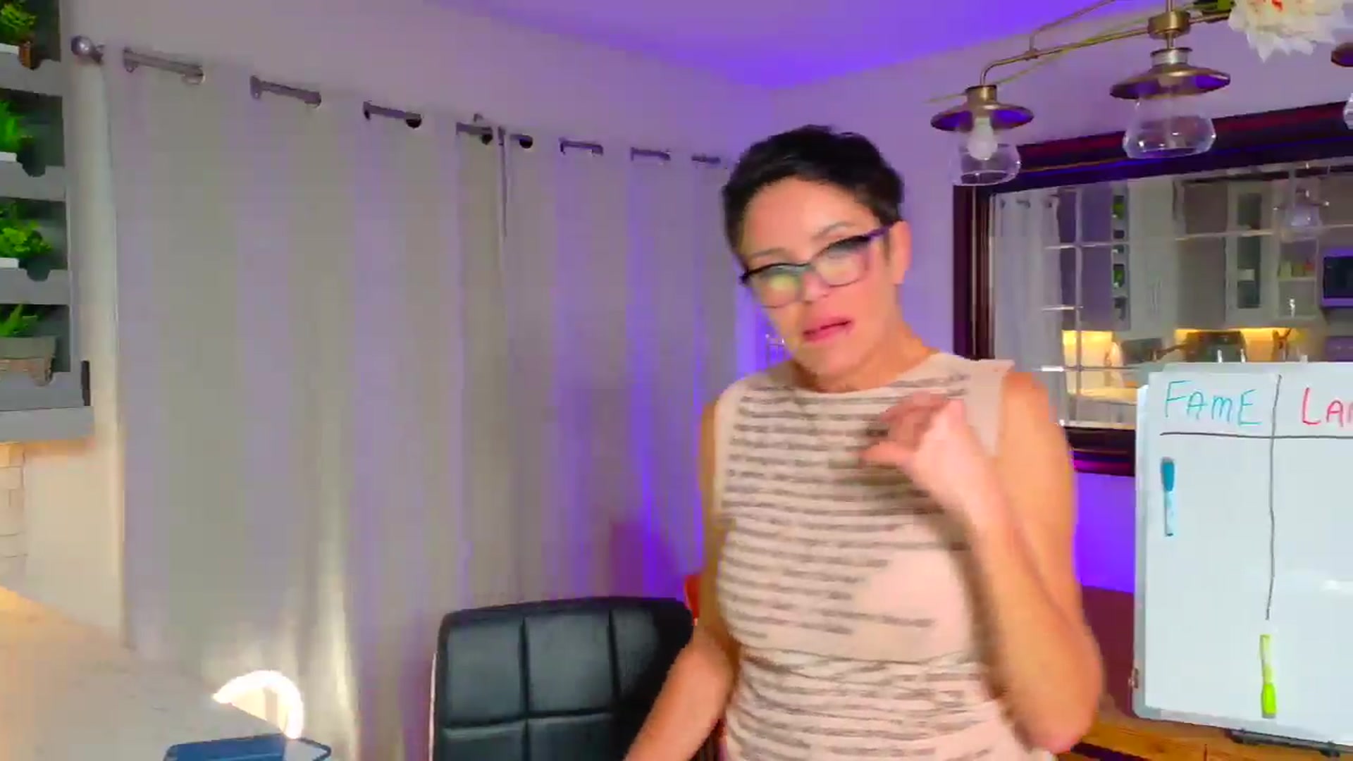 Gallery image thumbnail from DaniLuxe's myfreecams stream on, 11/04/2025, 01:51 image 6 of 20