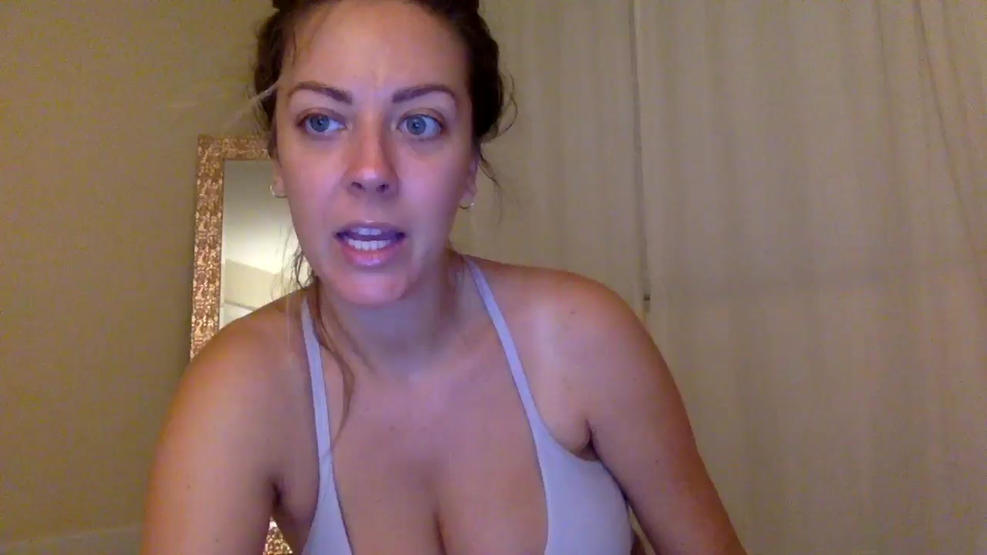 Gallery image thumbnail from DaniSendLuv's myfreecams stream on, 07/30/2024, 02:20 image 1 of 20