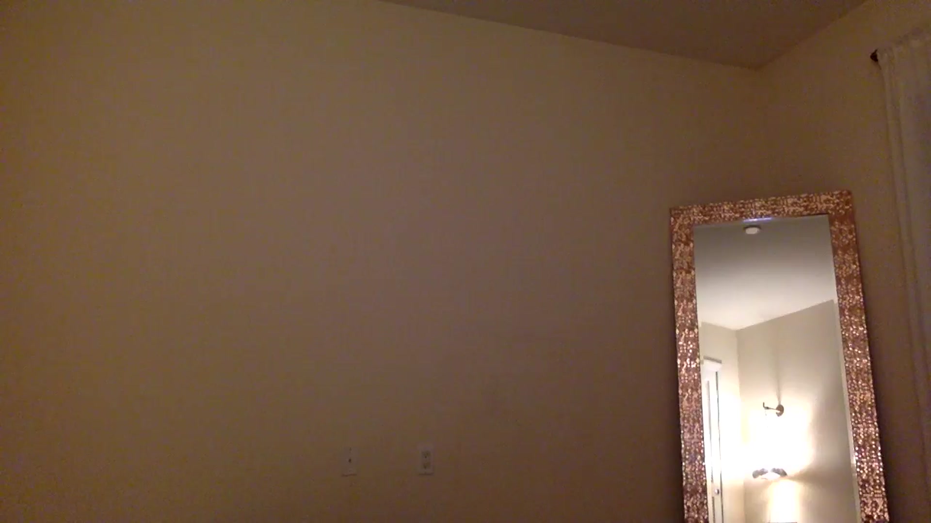 Gallery image thumbnail from DaniSendLuv's myfreecams stream on, 08/09/2024, 02:16 image 13 of 20