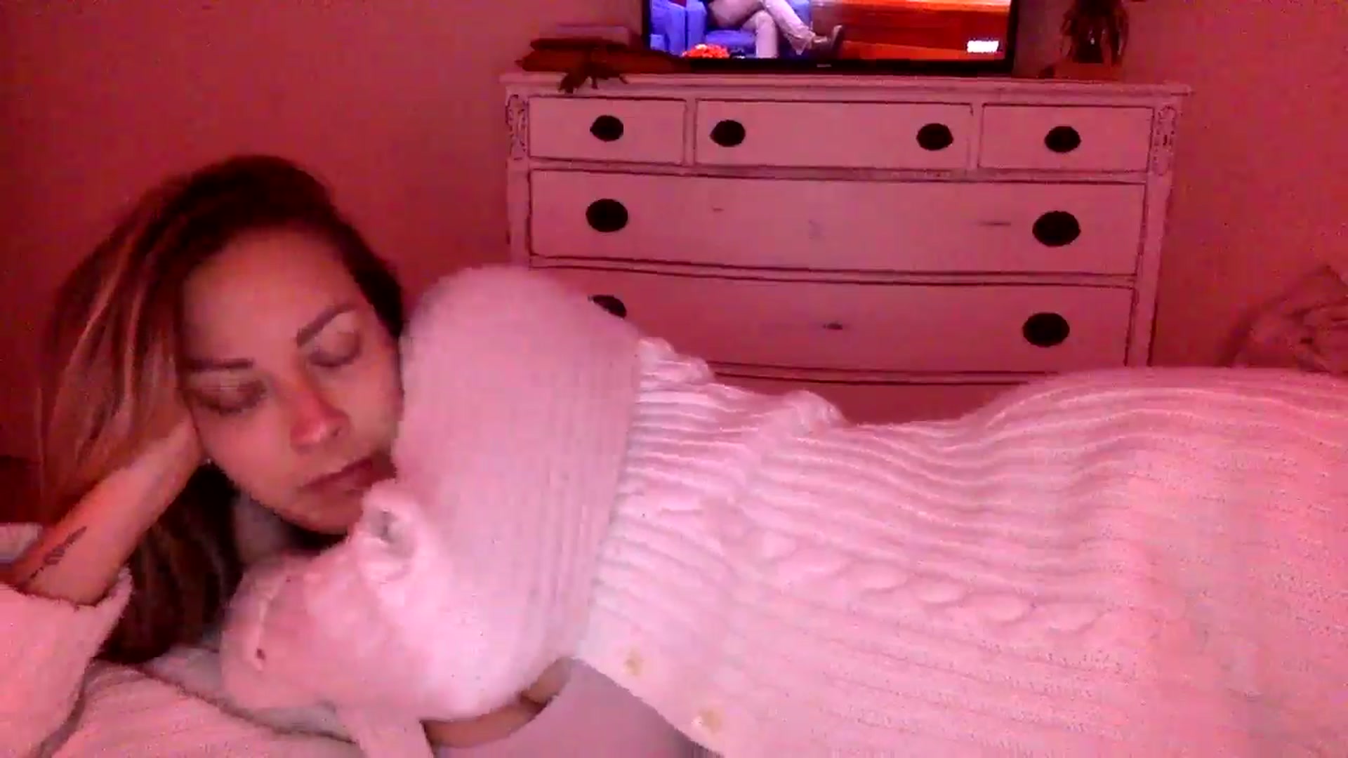 Gallery image thumbnail from DaniSendLuv's myfreecams stream on, 09/01/2024, 03:49 image 15 of 20