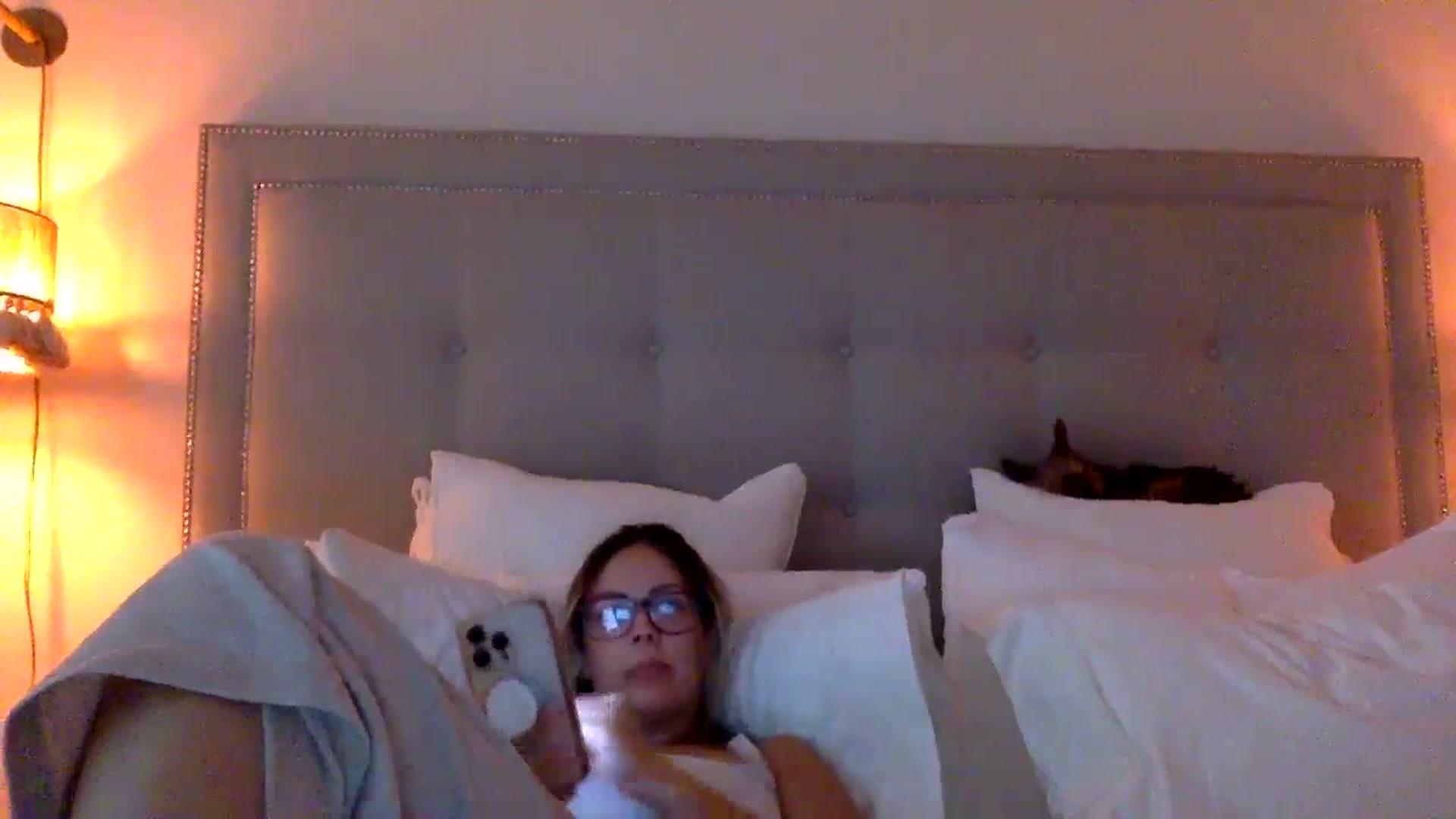 Gallery image thumbnail from DaniSendLuv's myfreecams stream on, 09/05/2024, 24:05 image 13 of 20