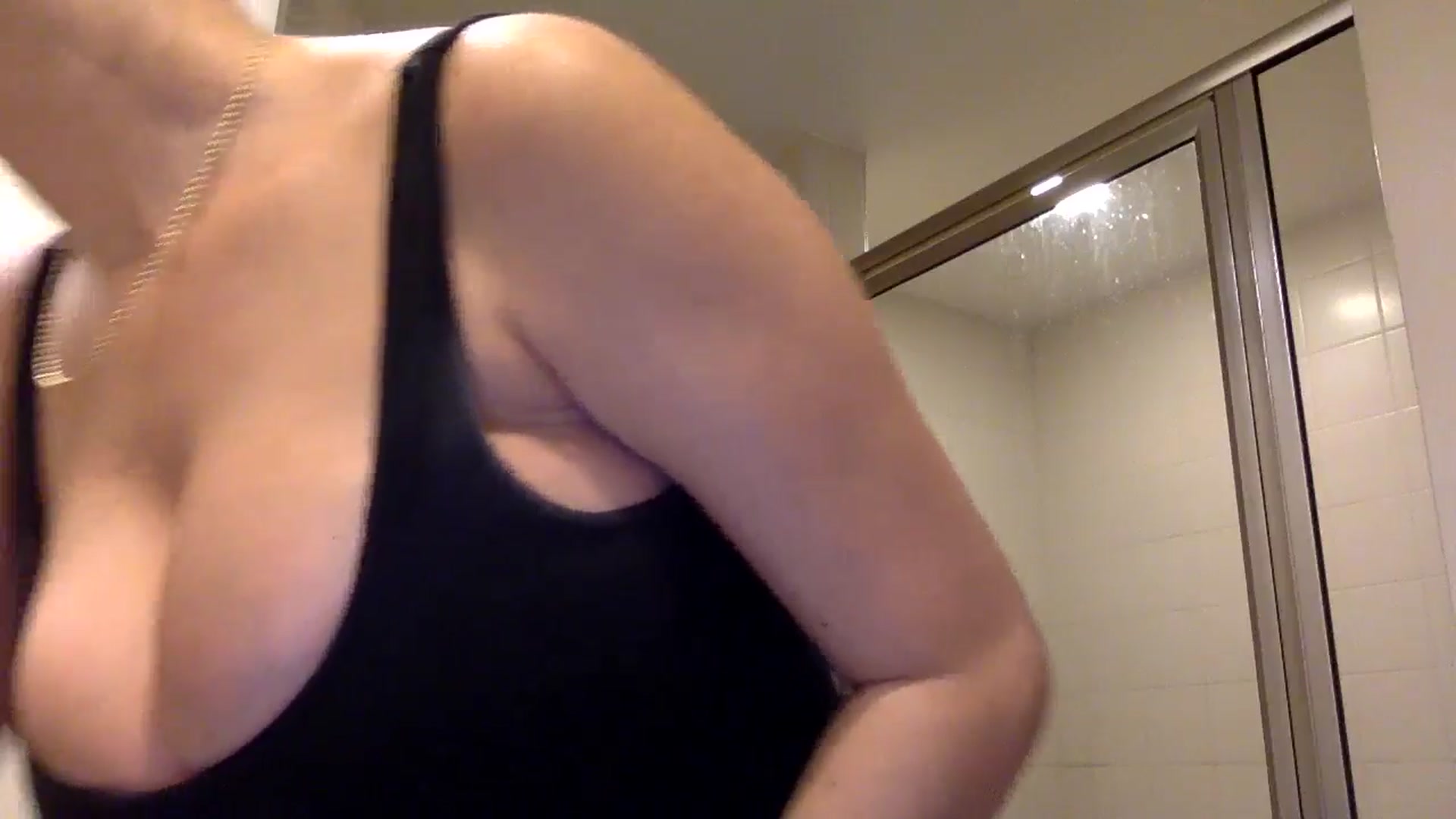 Gallery image thumbnail from DaniSendLuv's myfreecams stream on, 09/10/2024, 21:28 image 6 of 20