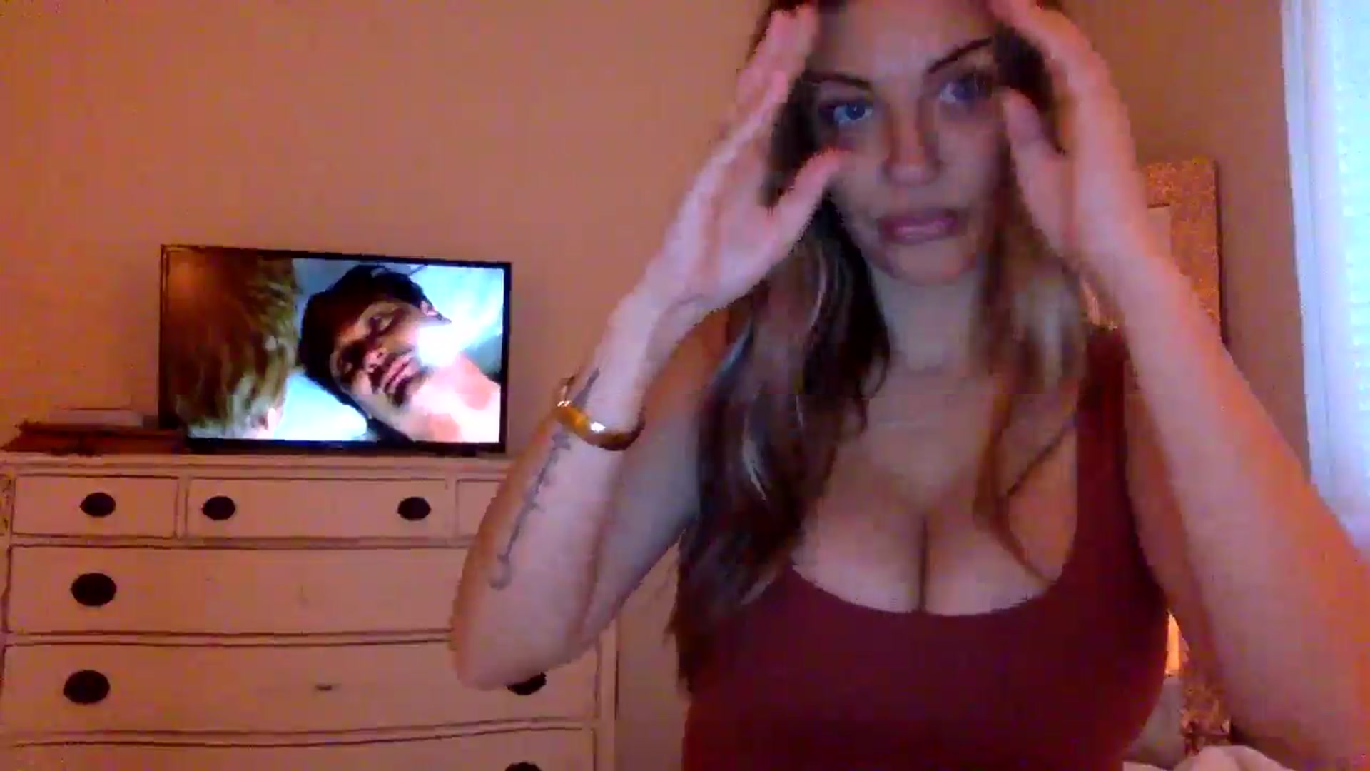 Gallery image thumbnail from DaniSendLuv's myfreecams stream on, 09/12/2024, 23:46 image 10 of 20