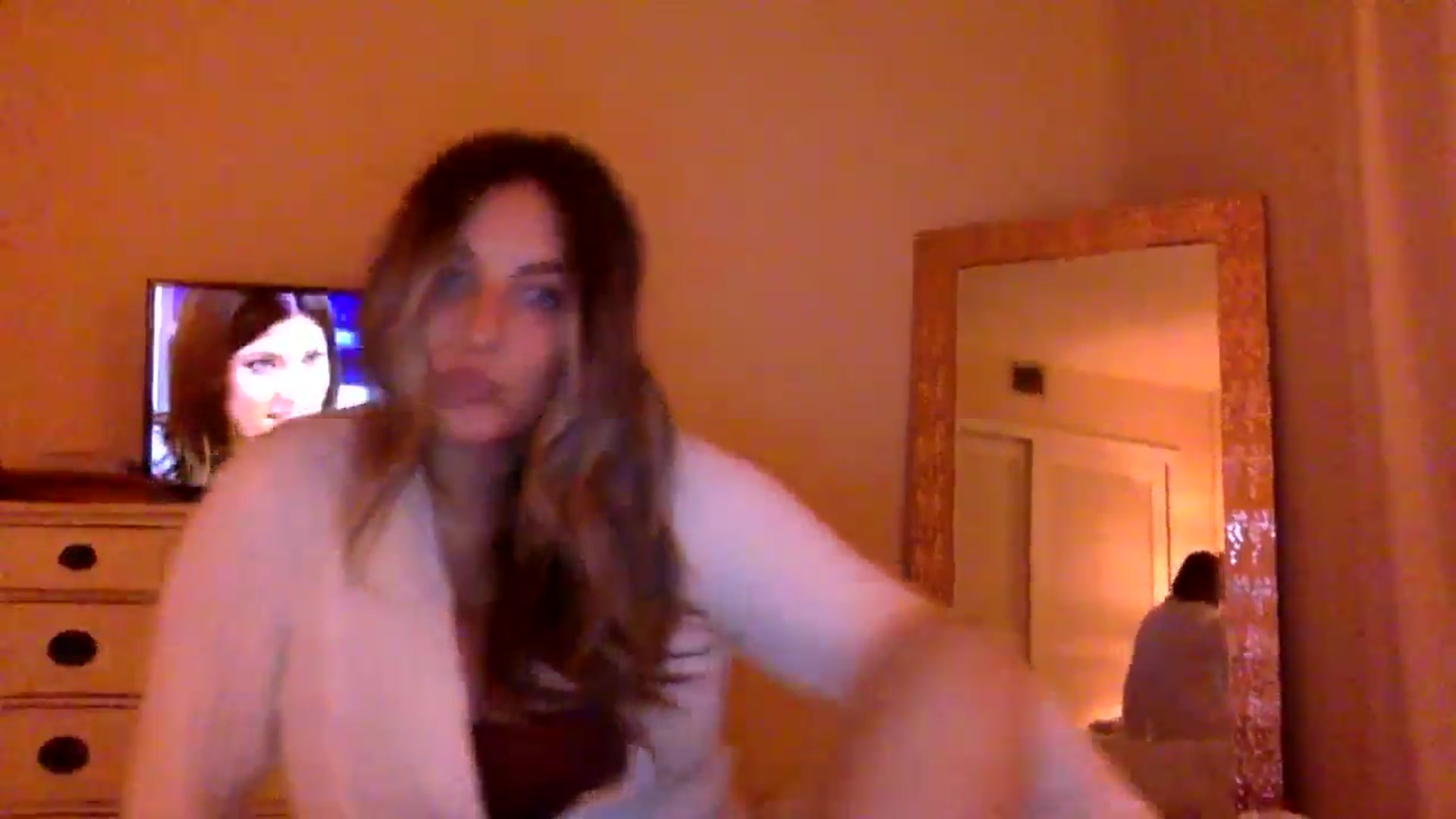 Gallery image thumbnail from DaniSendLuv's myfreecams stream on, 09/13/2024, 24:48 image 7 of 20