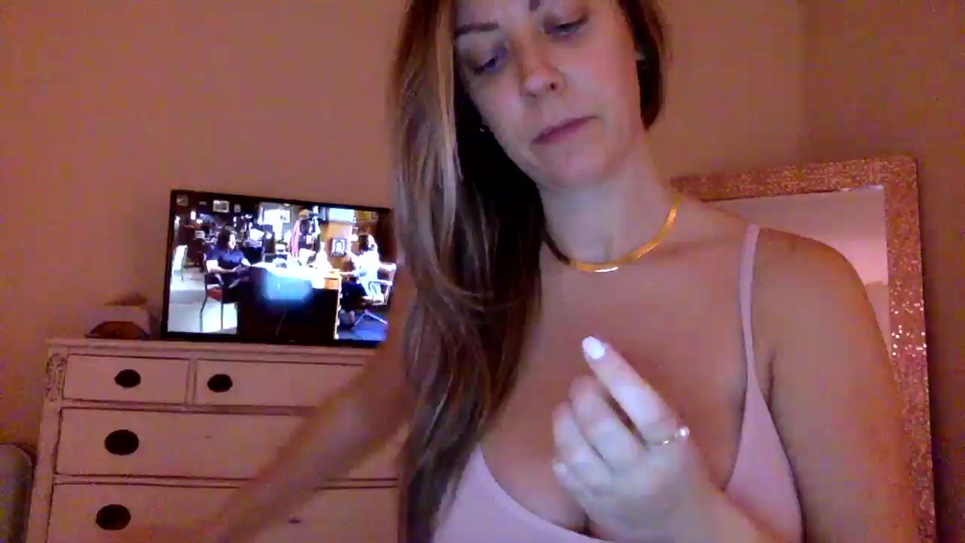 Gallery image thumbnail from DaniSendLuv's myfreecams stream on, 09/21/2024, 24:01 image 1 of 20