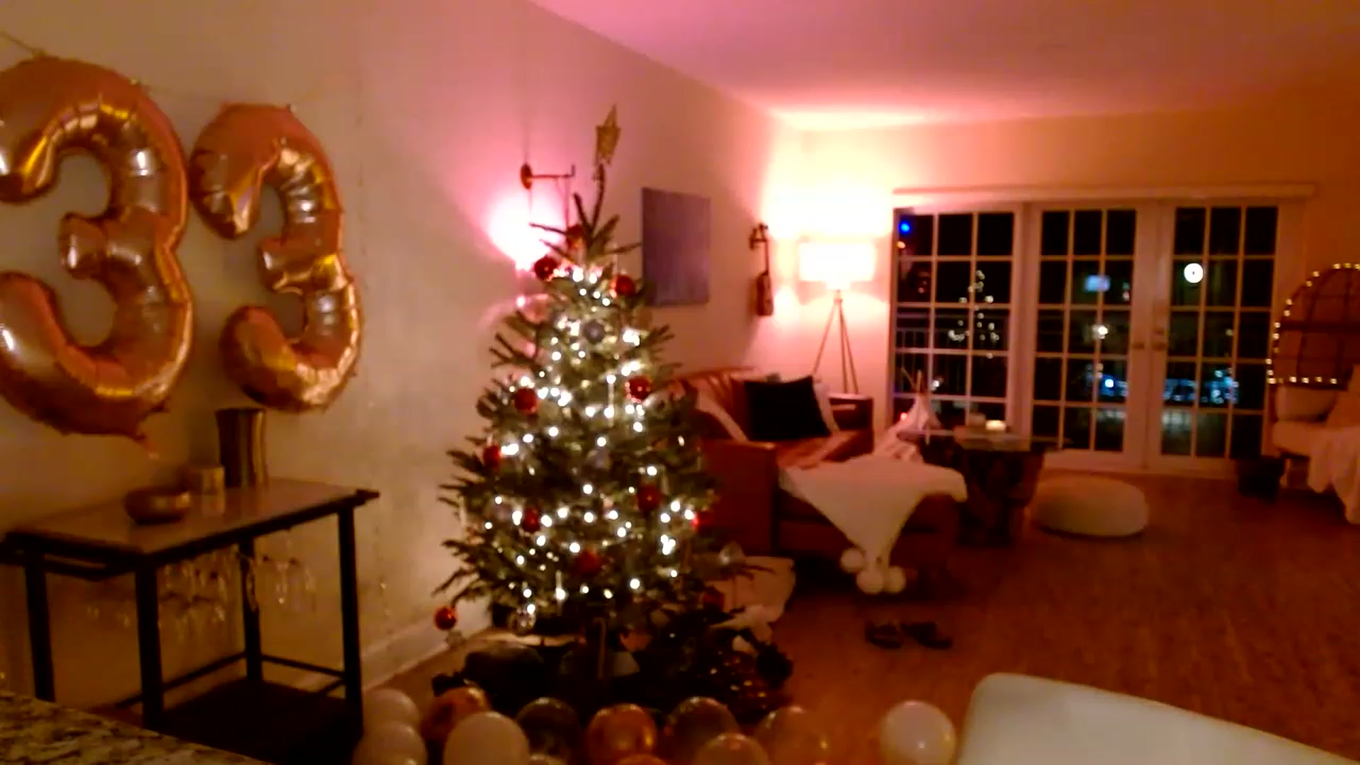 Gallery image thumbnail from DaniSendNudes's myfreecams stream on, 12/22/2022, 09:05 image 2 of 20