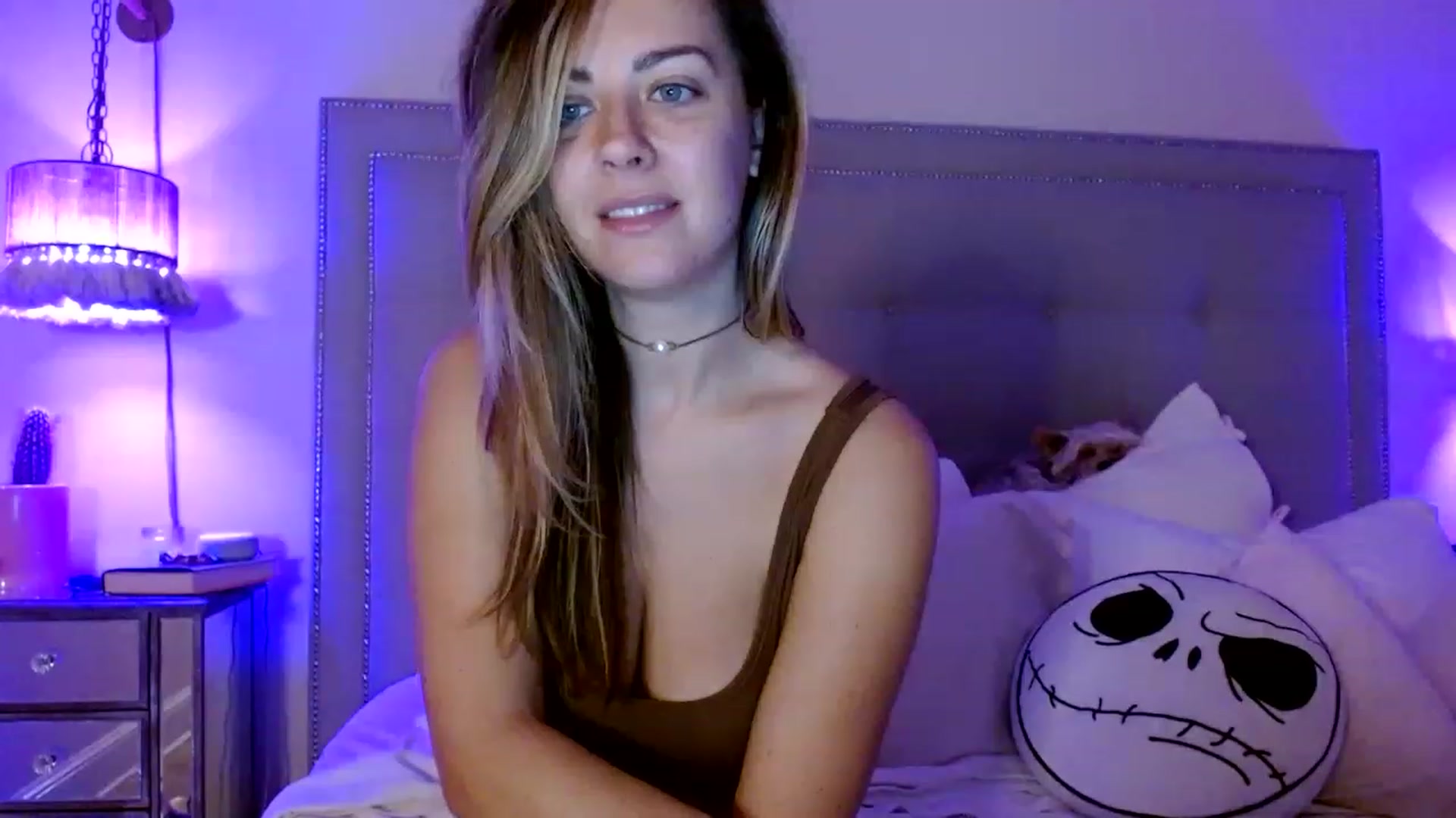 Gallery image thumbnail from DaniSendNudes's myfreecams stream on, 12/31/2022, 07:13 image 4 of 20