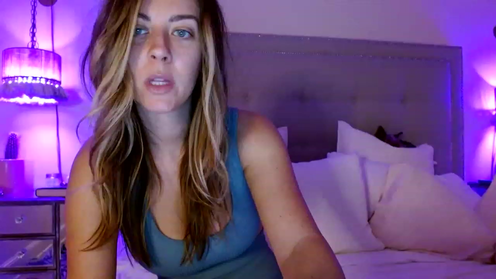 Gallery image thumbnail from DaniSendNudes's myfreecams stream on, 01/09/2023, 06:21 image 1 of 20