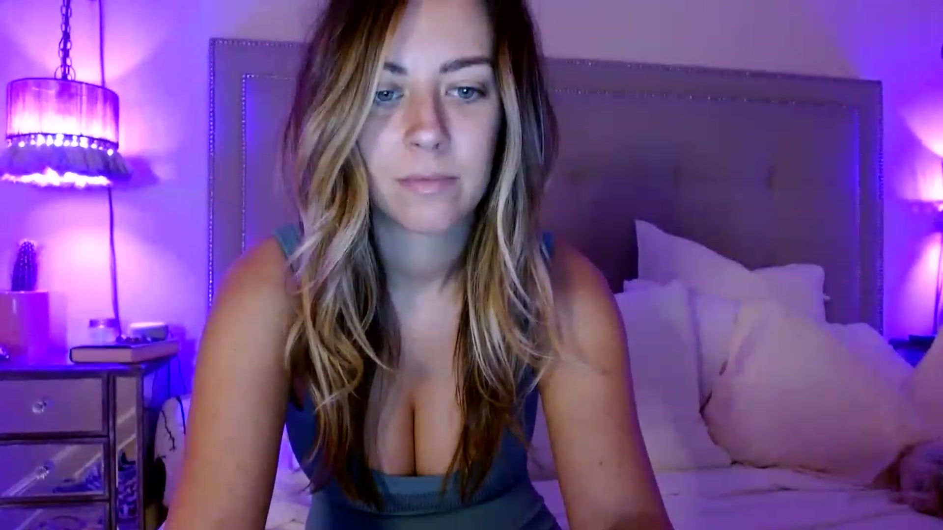 Gallery image thumbnail from DaniSendNudes's myfreecams stream on, 01/09/2023, 06:21 image 7 of 20