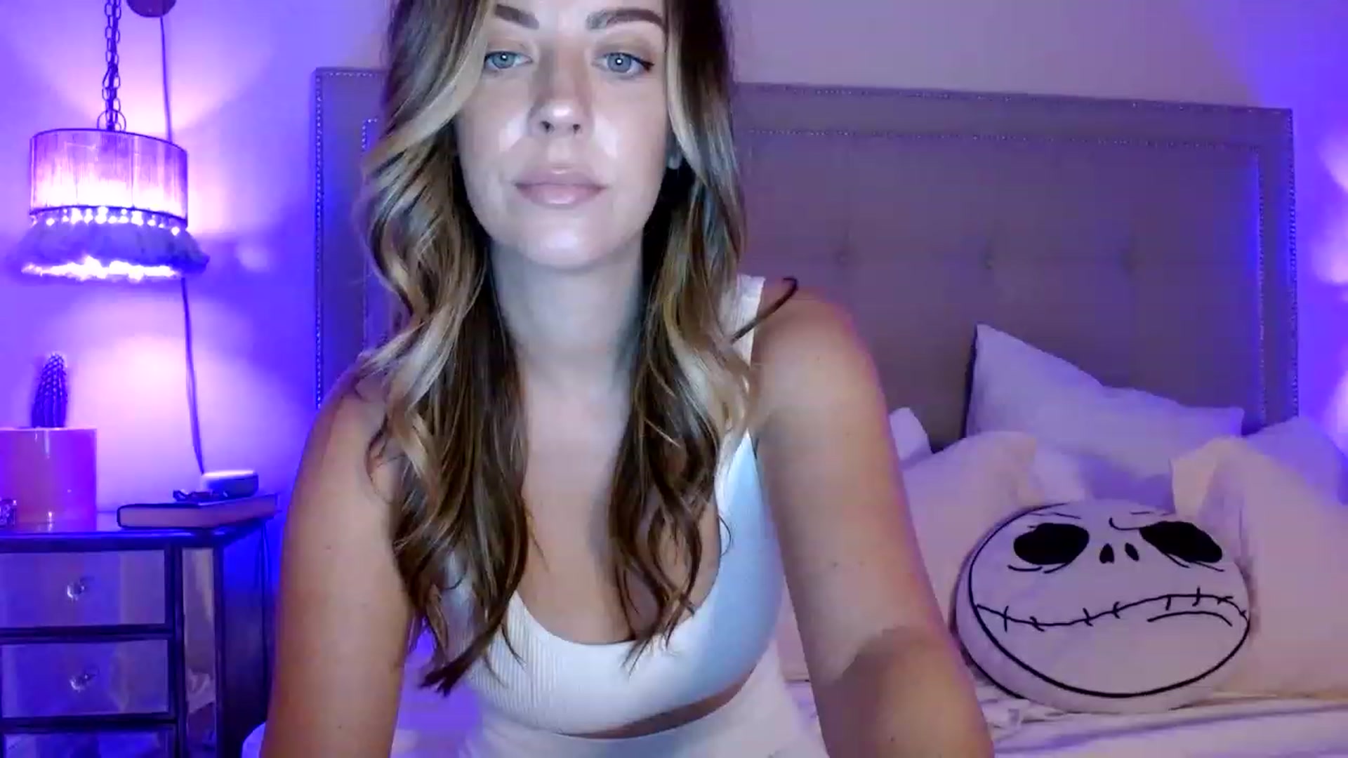 Gallery image thumbnail from DaniSendNudes's myfreecams stream on, 01/30/2023, 04:48 image 4 of 20