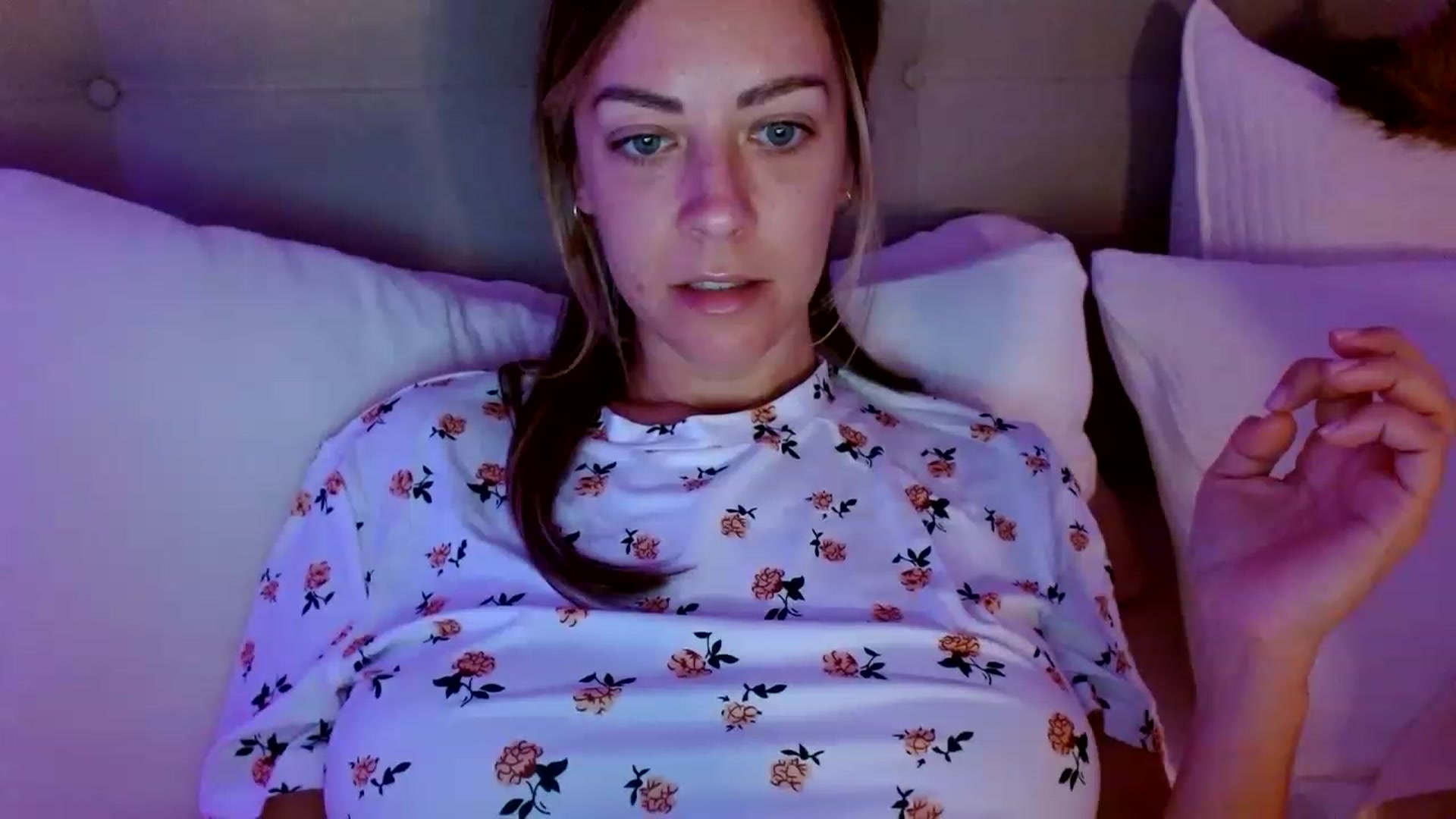 Gallery image thumbnail from DaniSendNudes's myfreecams stream on, 02/07/2023, 06:21 image 2 of 20