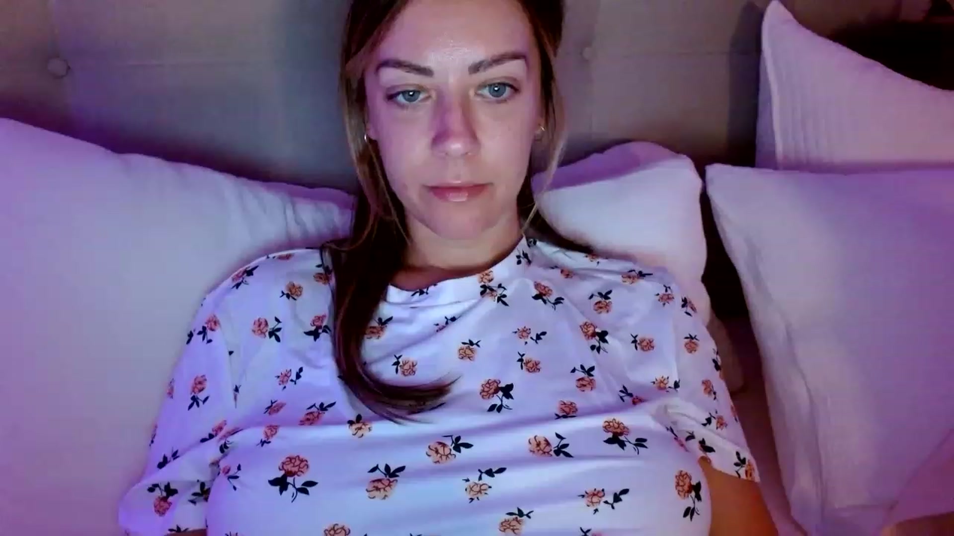 Gallery image thumbnail from DaniSendNudes's myfreecams stream on, 02/07/2023, 06:21 image 1 of 20