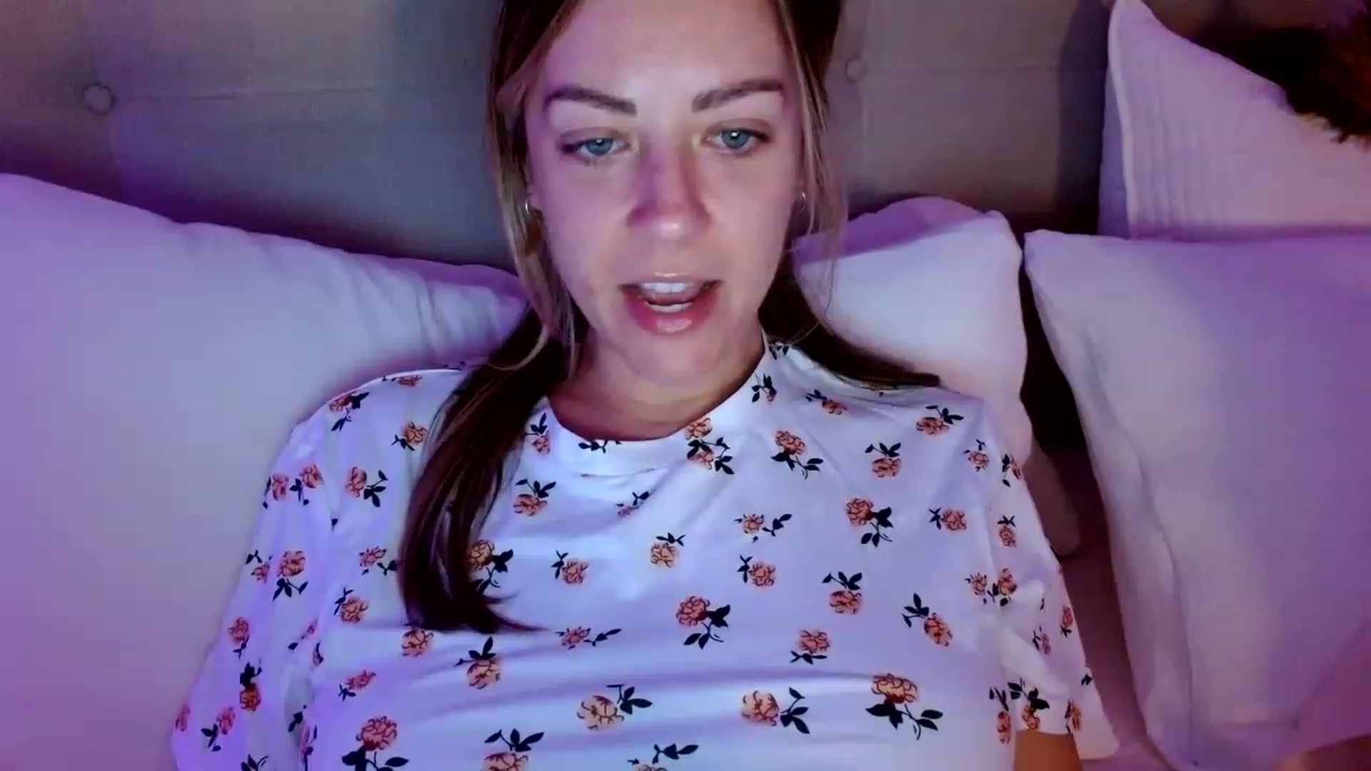 Gallery image thumbnail from DaniSendNudes's myfreecams stream on, 02/07/2023, 06:21 image 8 of 20