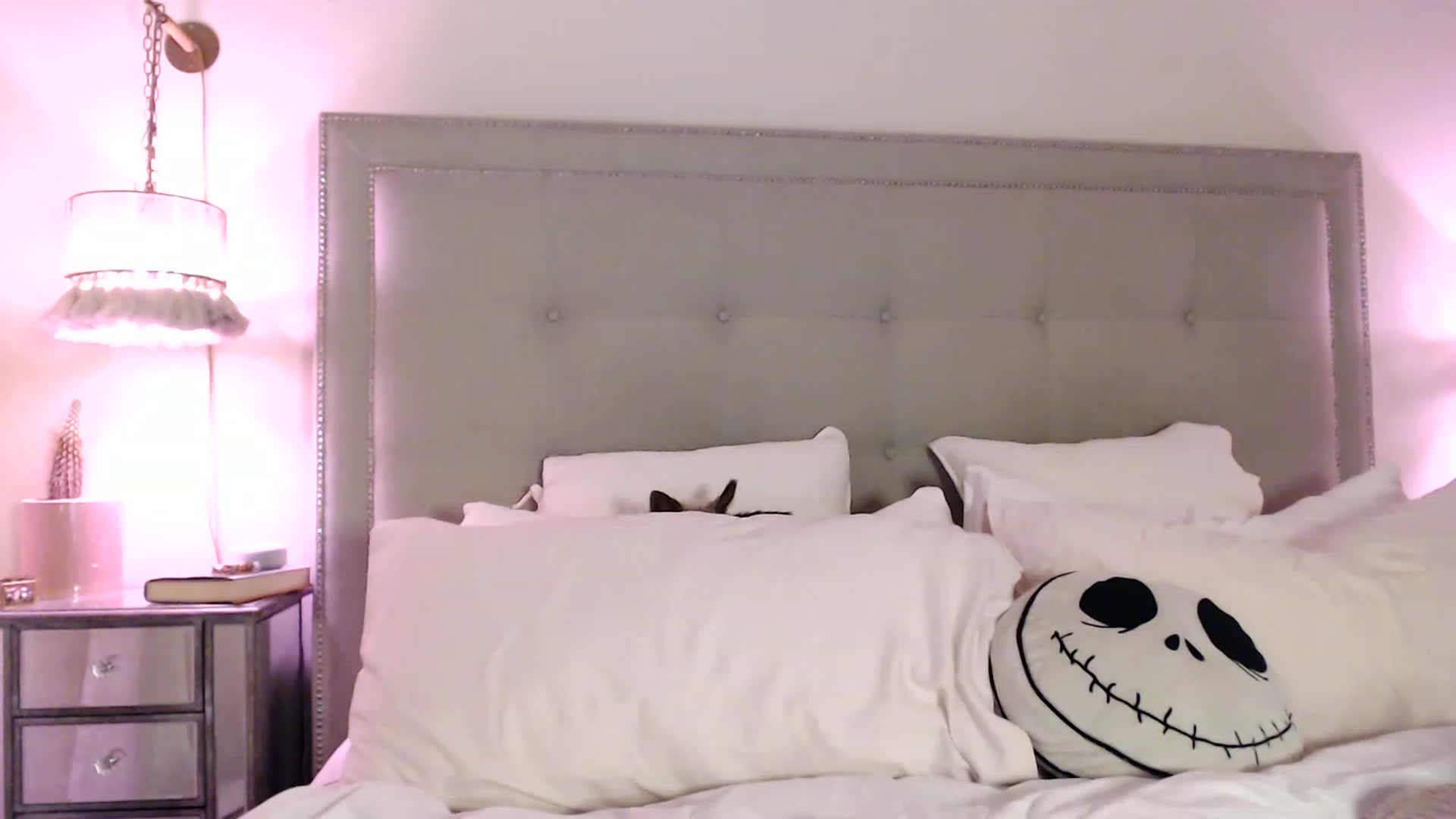 Gallery image thumbnail from DaniSendNudes's myfreecams stream on, 05/22/2023, 01:43 image 5 of 20