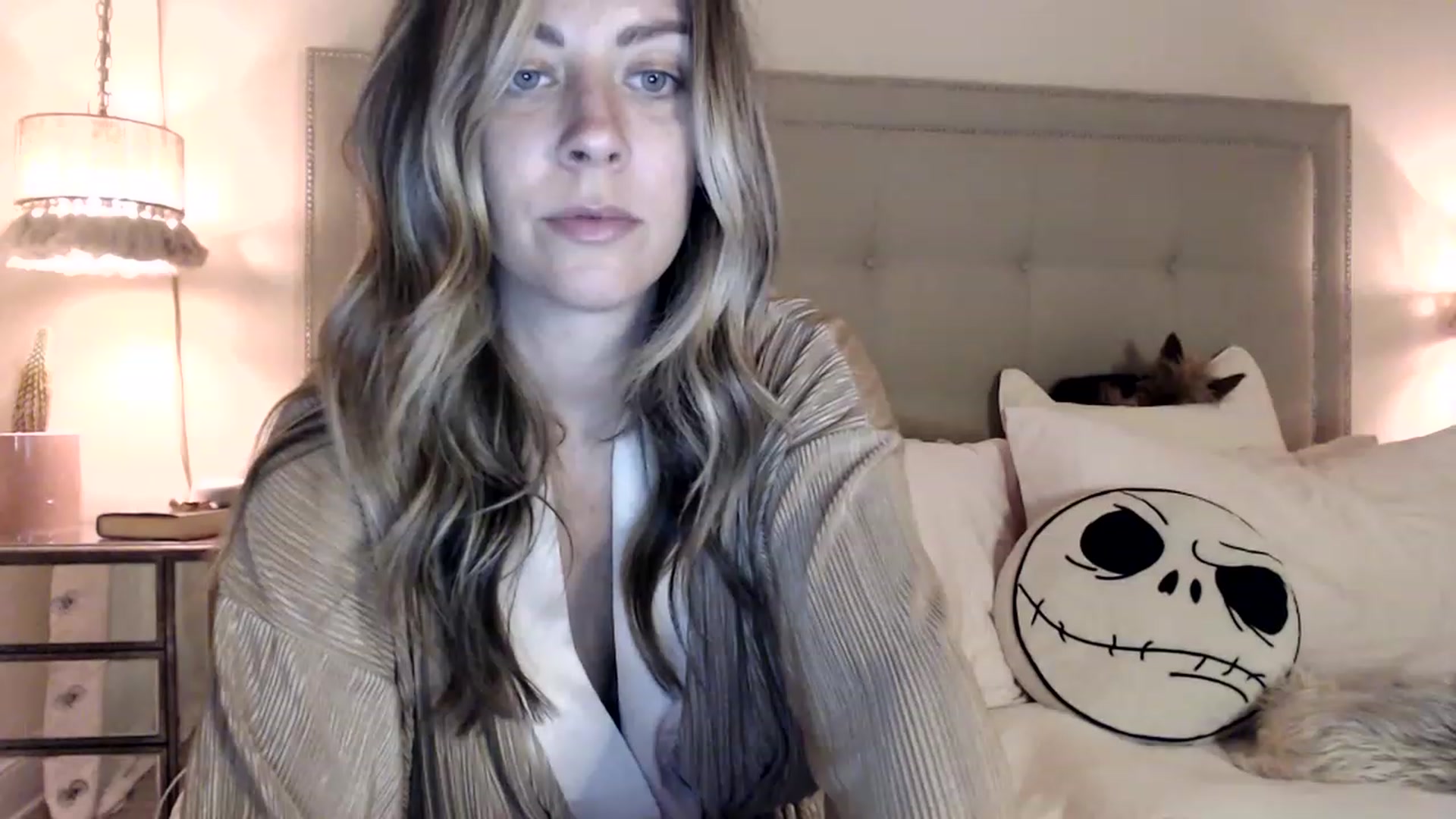 Gallery image thumbnail from DaniSendNudes's myfreecams stream on, 05/31/2023, 02:01 image 14 of 20
