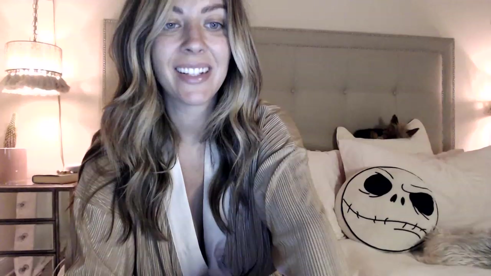 Gallery image thumbnail from DaniSendNudes's myfreecams stream on, 05/31/2023, 02:01 image 13 of 20
