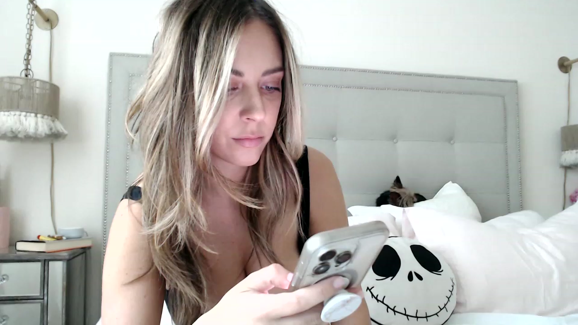 Gallery image thumbnail from DaniSendNudes's myfreecams stream on, 06/06/2023, 21:57 image 4 of 20
