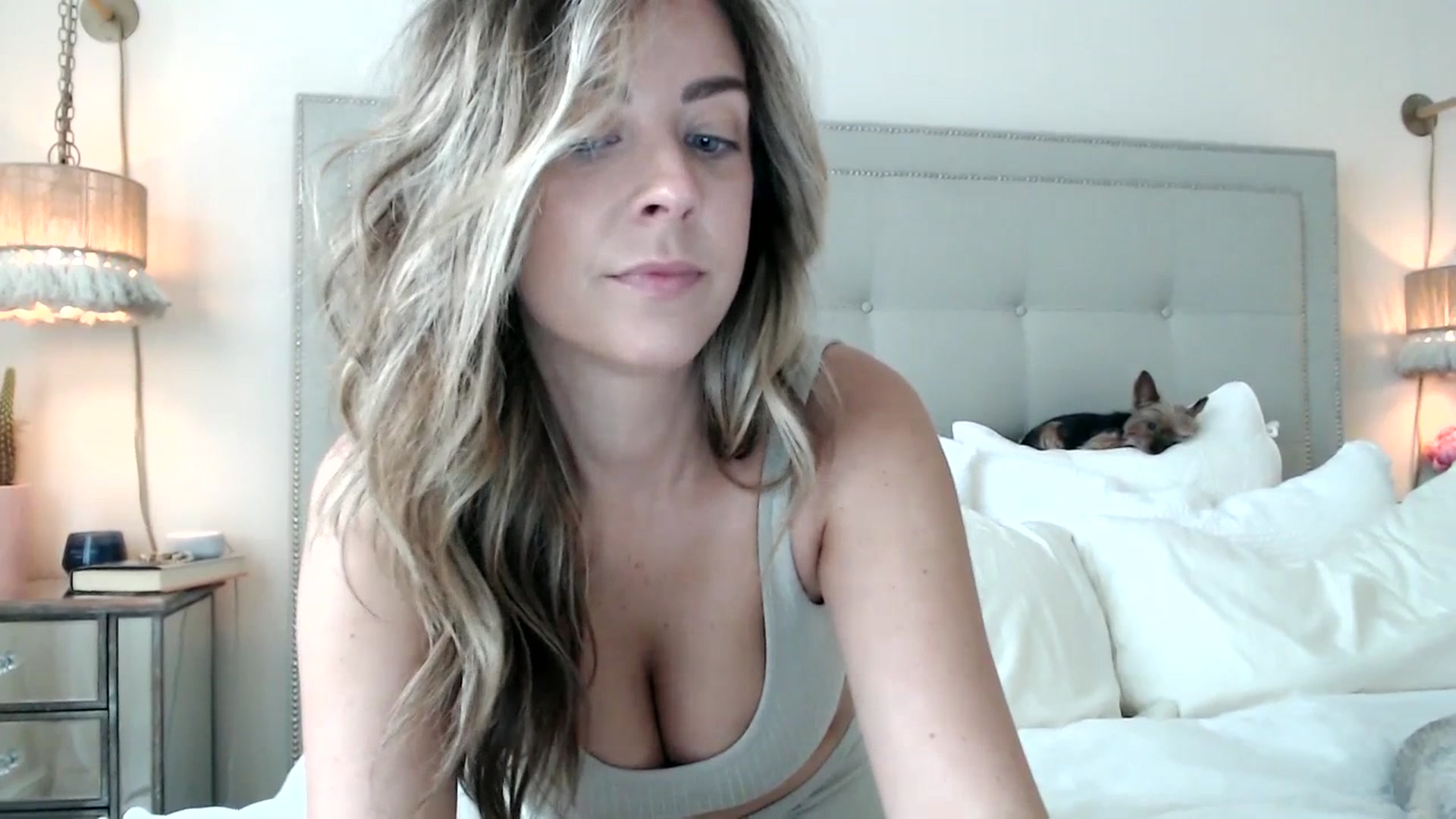 Gallery image thumbnail from DaniSendNudes's myfreecams stream on, 07/14/2023, 24:07 image 2 of 20