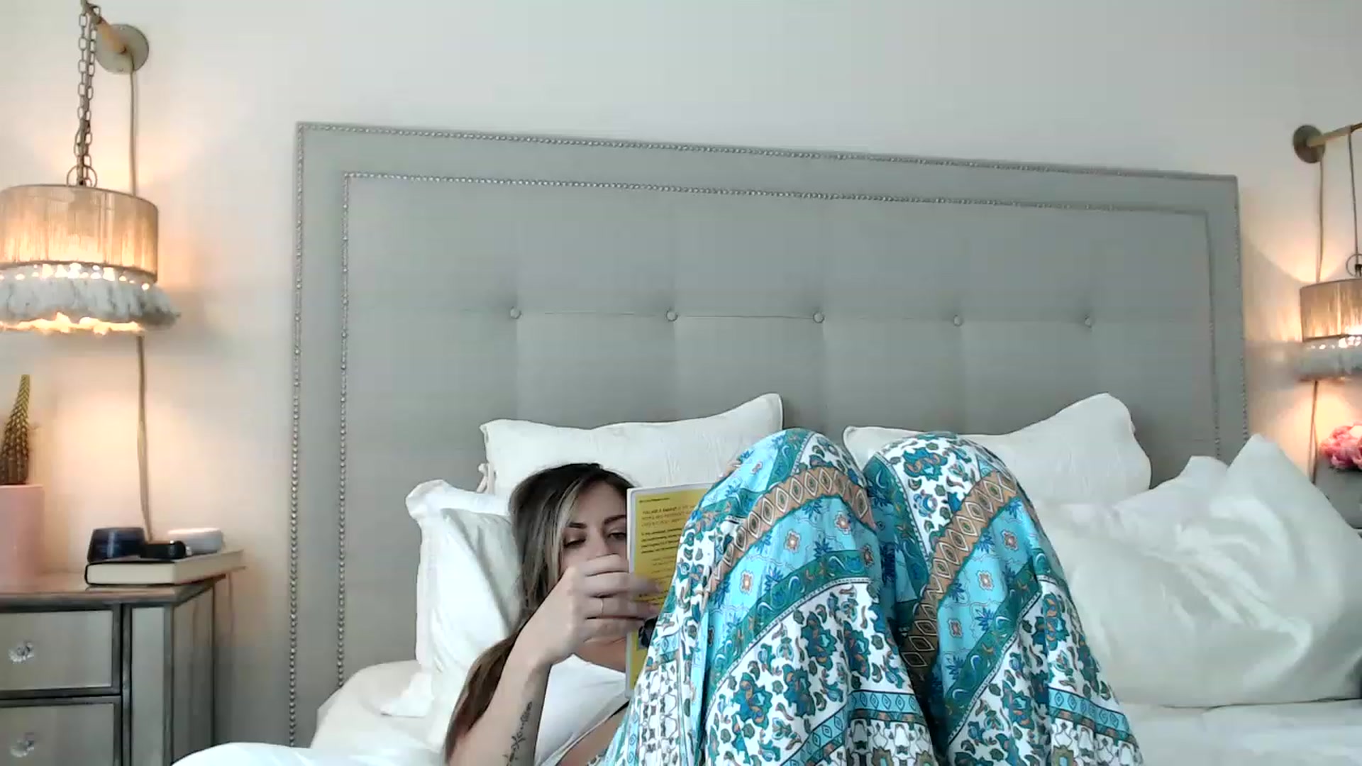 Gallery image thumbnail from DaniSendNudes's myfreecams stream on, 07/17/2023, 21:31 image 10 of 20