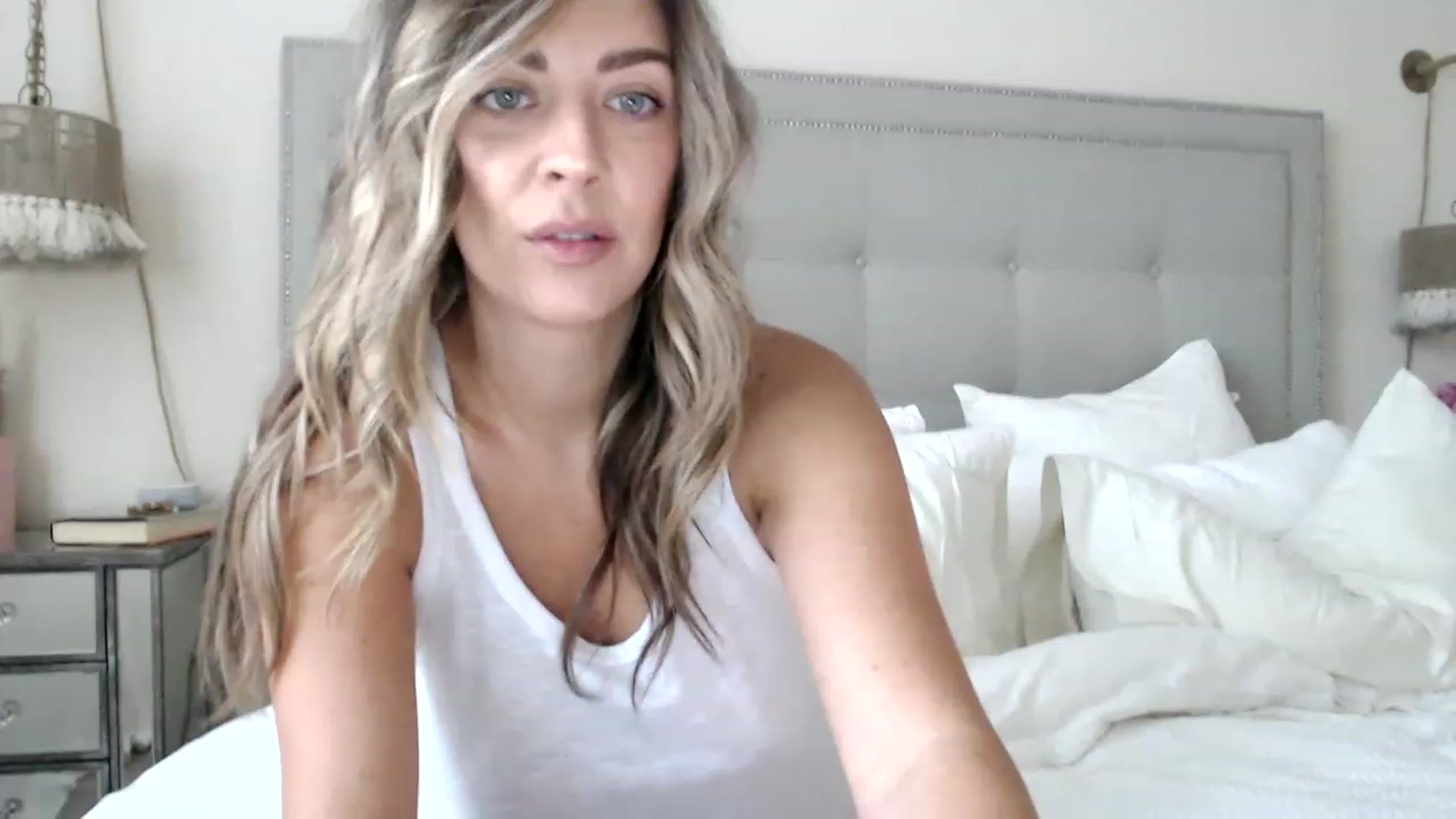 Gallery image thumbnail from DaniSendNudes's myfreecams stream on, 08/12/2023, 23:56 image 2 of 20