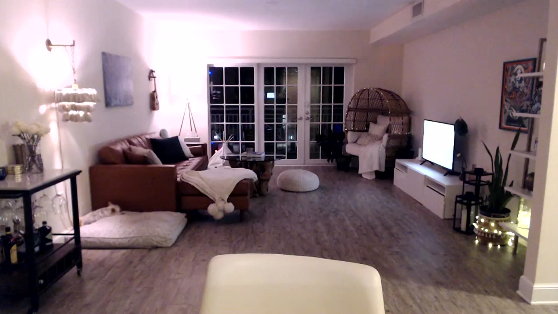 Gallery image thumbnail from DaniSendNudes's myfreecams stream on, 09/13/2023, 02:43 image 15 of 20