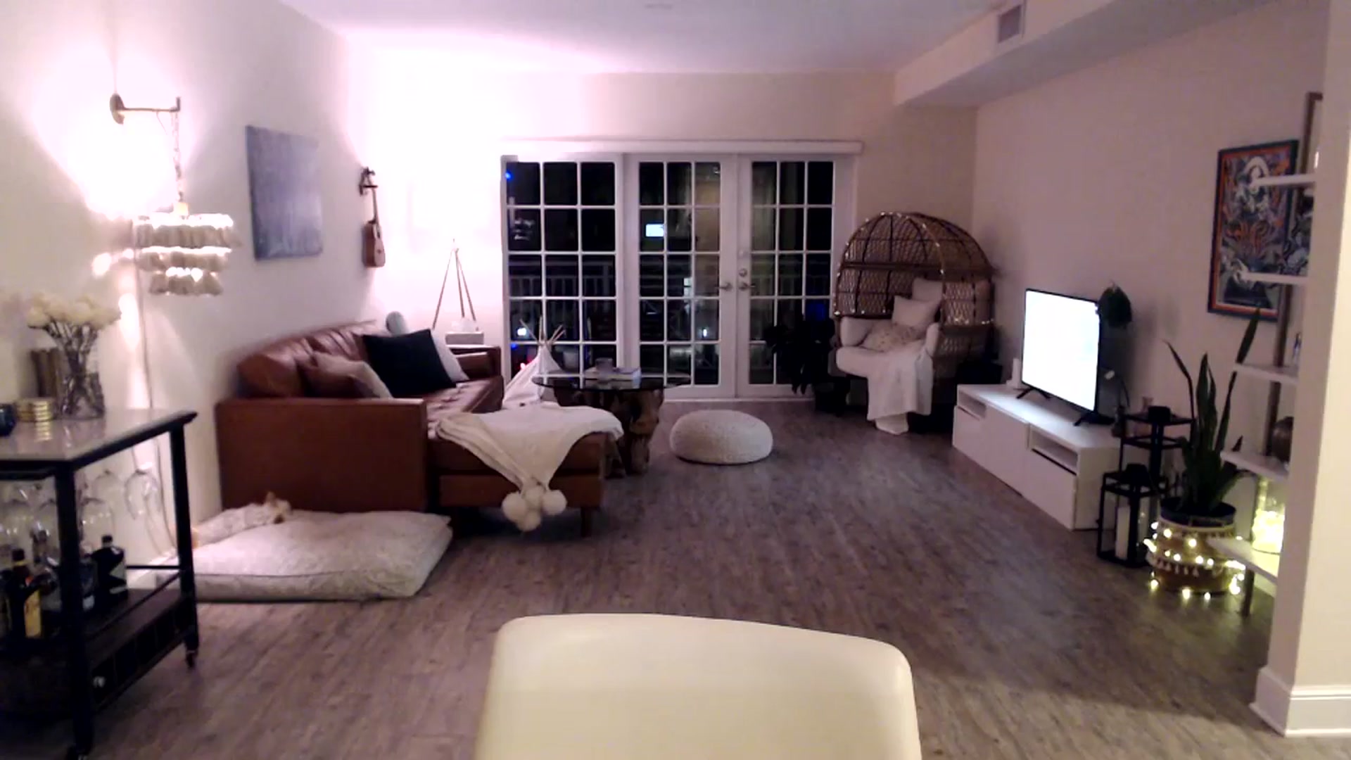 Gallery image thumbnail from DaniSendNudes's myfreecams stream on, 09/13/2023, 02:43 image 16 of 20