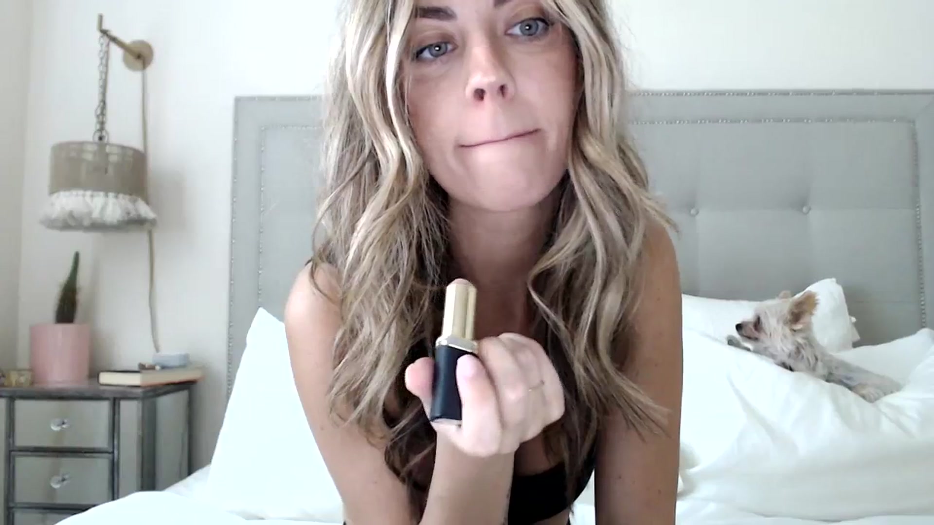 Gallery image thumbnail from DaniSendNudes's myfreecams stream on, 09/20/2023, 19:43 image 11 of 20