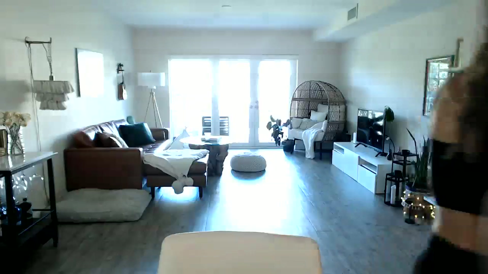 Gallery image thumbnail from DaniSendNudes's myfreecams stream on, 09/20/2023, 19:43 image 6 of 20