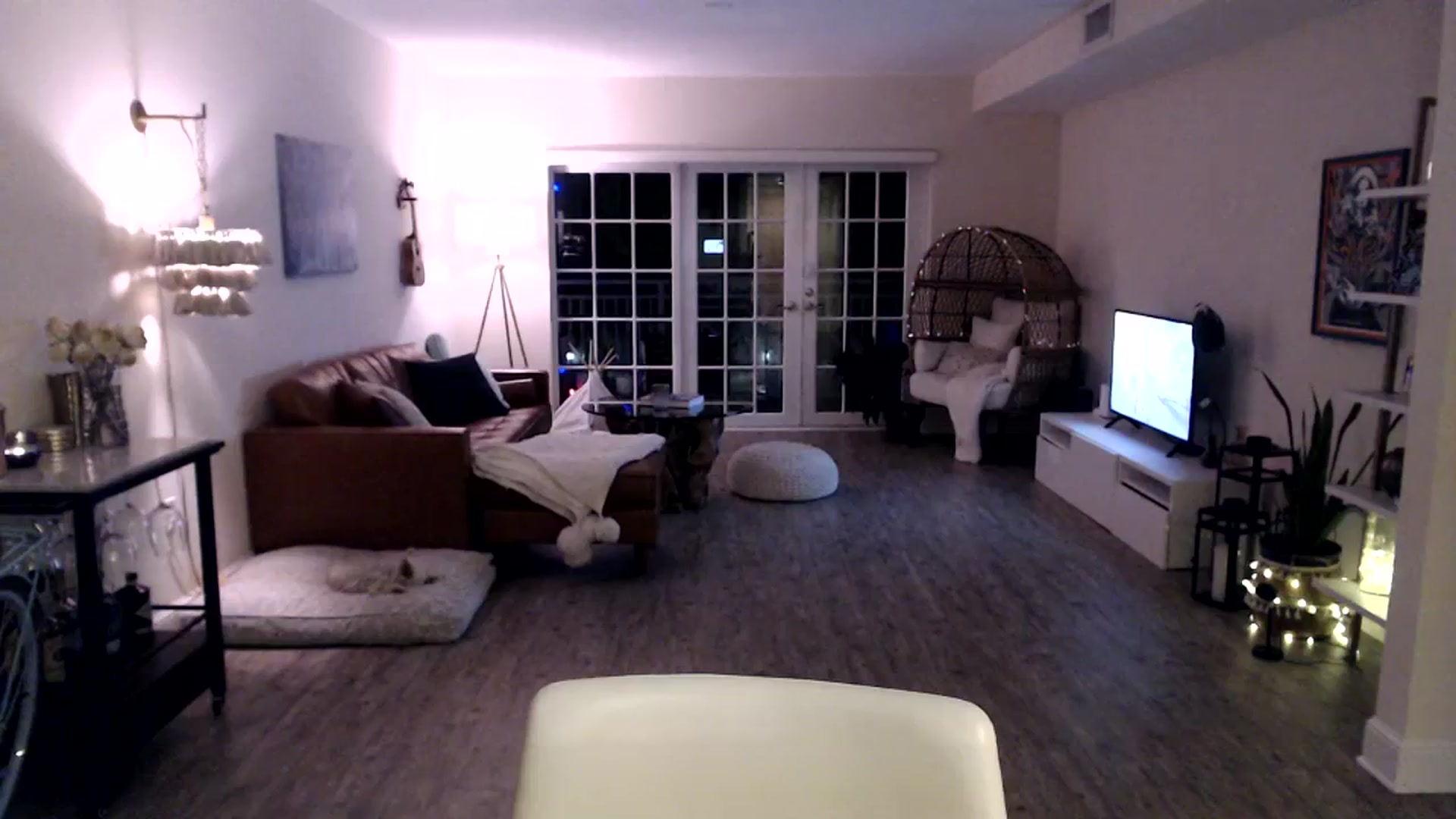 Gallery image thumbnail from DaniSendNudes's myfreecams stream on, 09/21/2023, 04:37 image 18 of 20