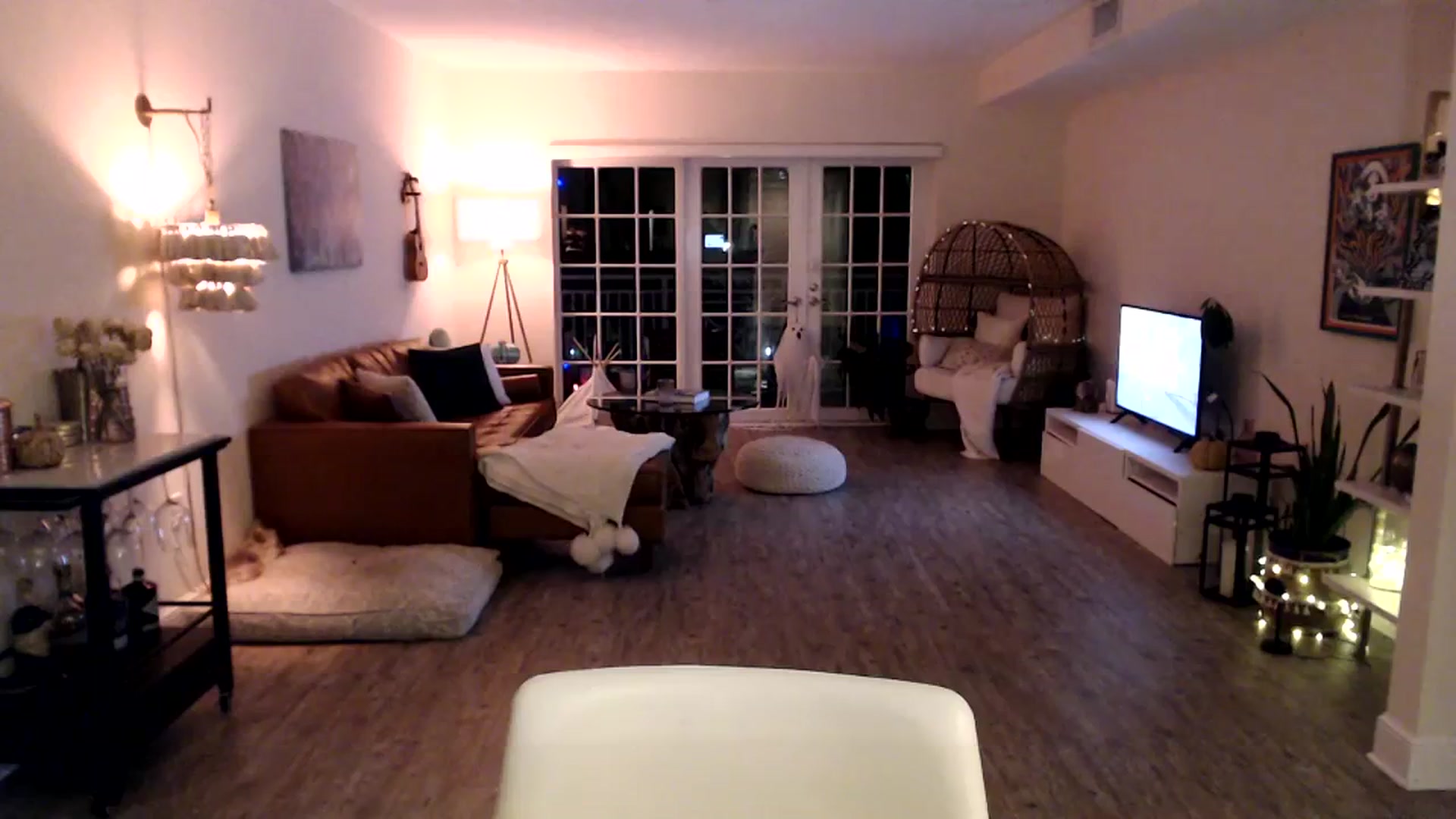 Gallery image thumbnail from DaniSendNudes's myfreecams stream on, 09/27/2023, 03:15 image 8 of 20
