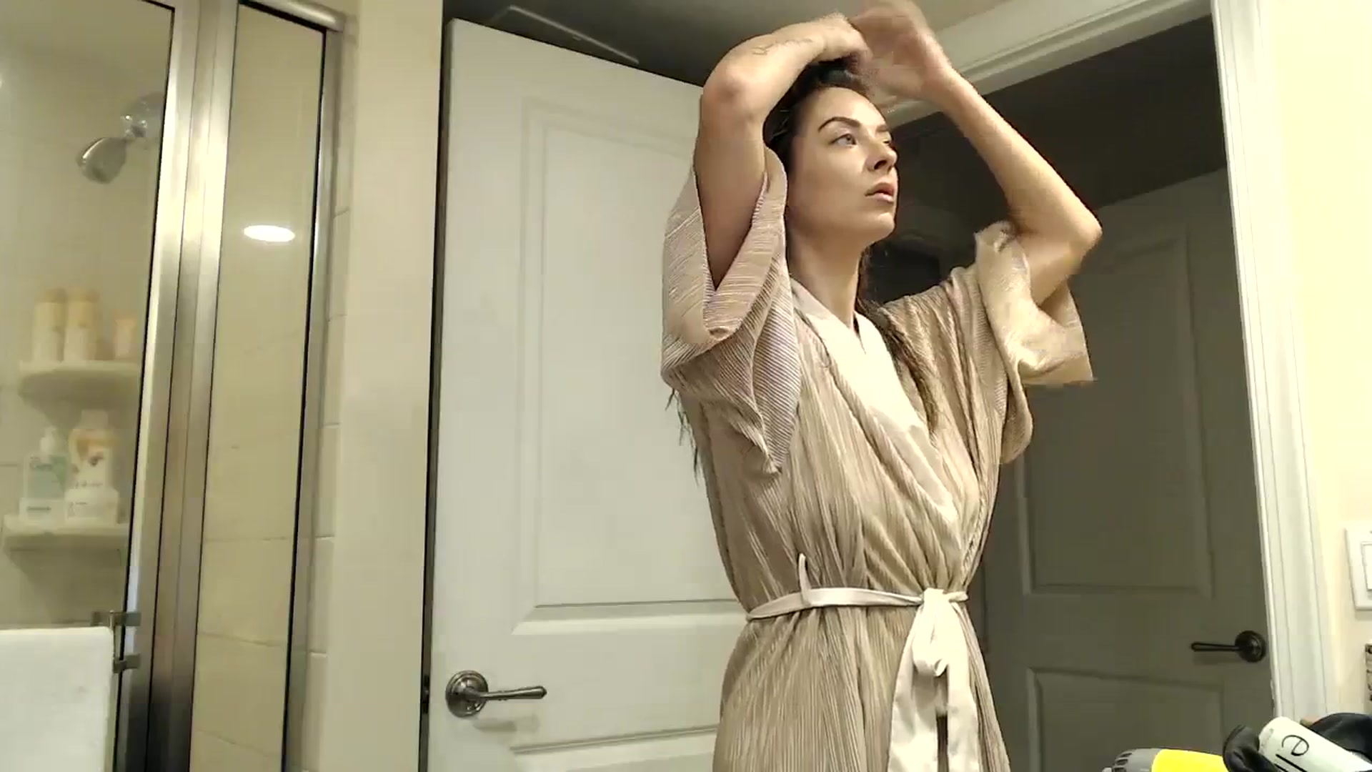 Gallery image thumbnail from DaniSendNudes's myfreecams stream on, 09/29/2023, 22:57 image 7 of 20