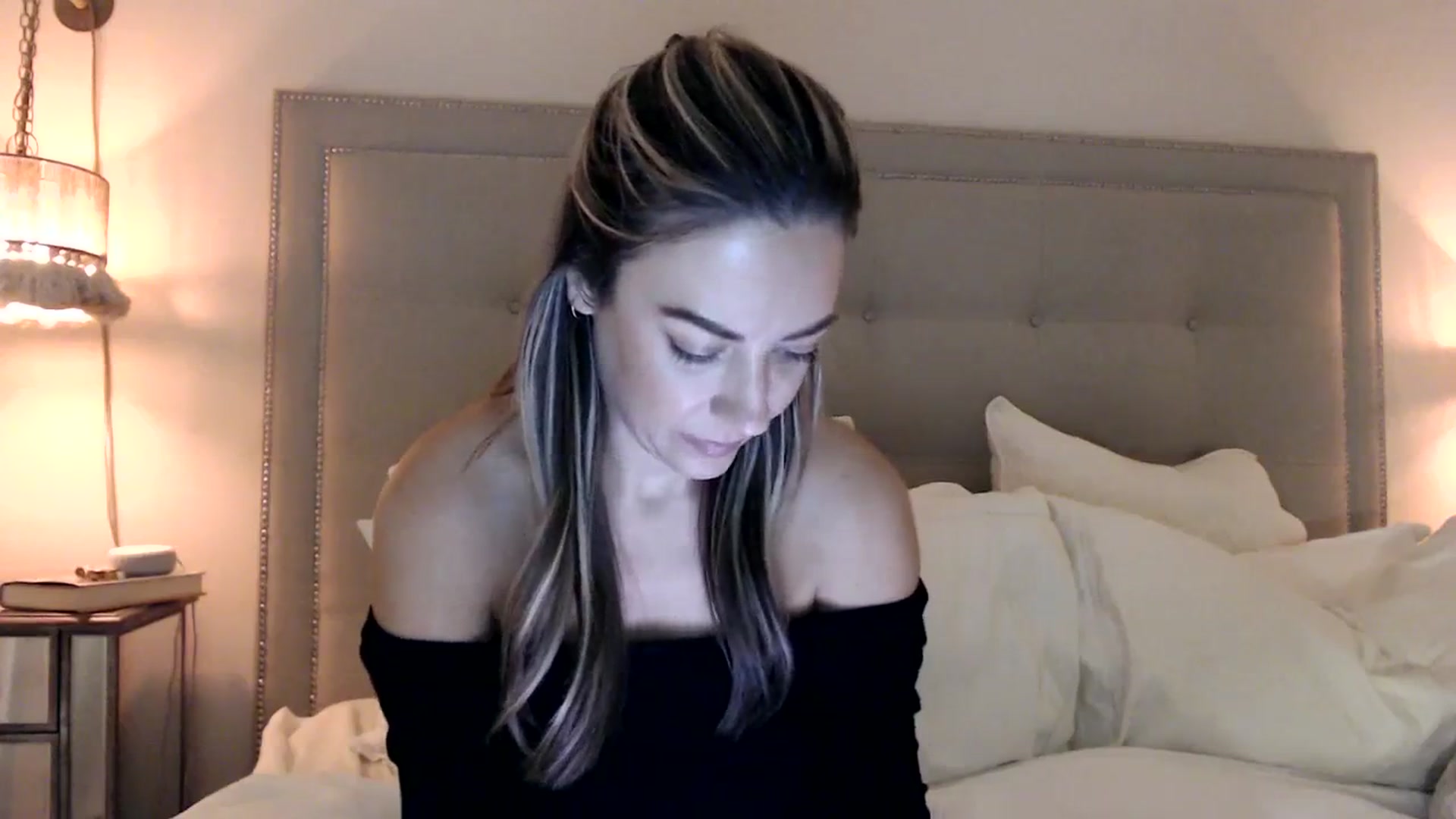Gallery image thumbnail from DaniSendNudes's myfreecams stream on, 10/11/2023, 01:14 image 15 of 20