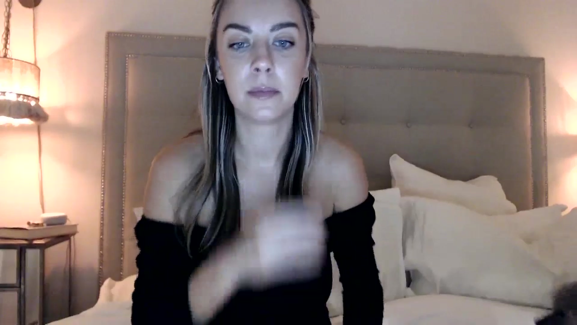 Gallery image thumbnail from DaniSendNudes's myfreecams stream on, 10/11/2023, 01:14 image 2 of 20