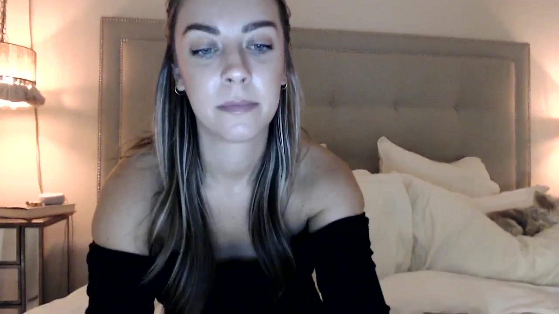 Gallery image thumbnail from DaniSendNudes's myfreecams stream on, 10/11/2023, 01:14 image 17 of 20