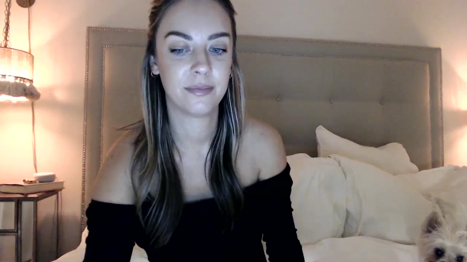 Gallery image thumbnail from DaniSendNudes's myfreecams stream on, 10/11/2023, 01:14 image 9 of 20