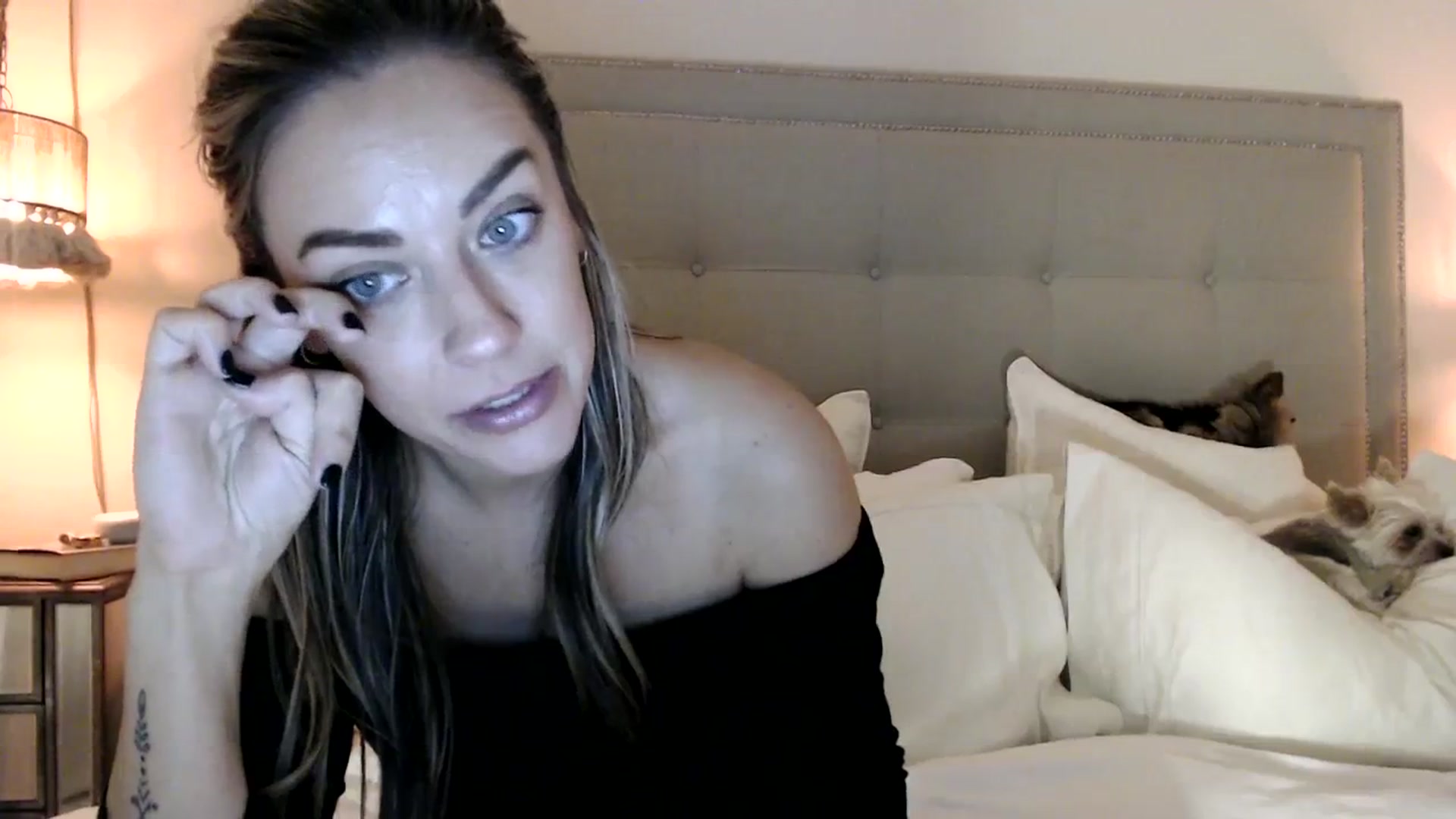 Gallery image thumbnail from DaniSendNudes's myfreecams stream on, 10/11/2023, 02:56 image 8 of 20
