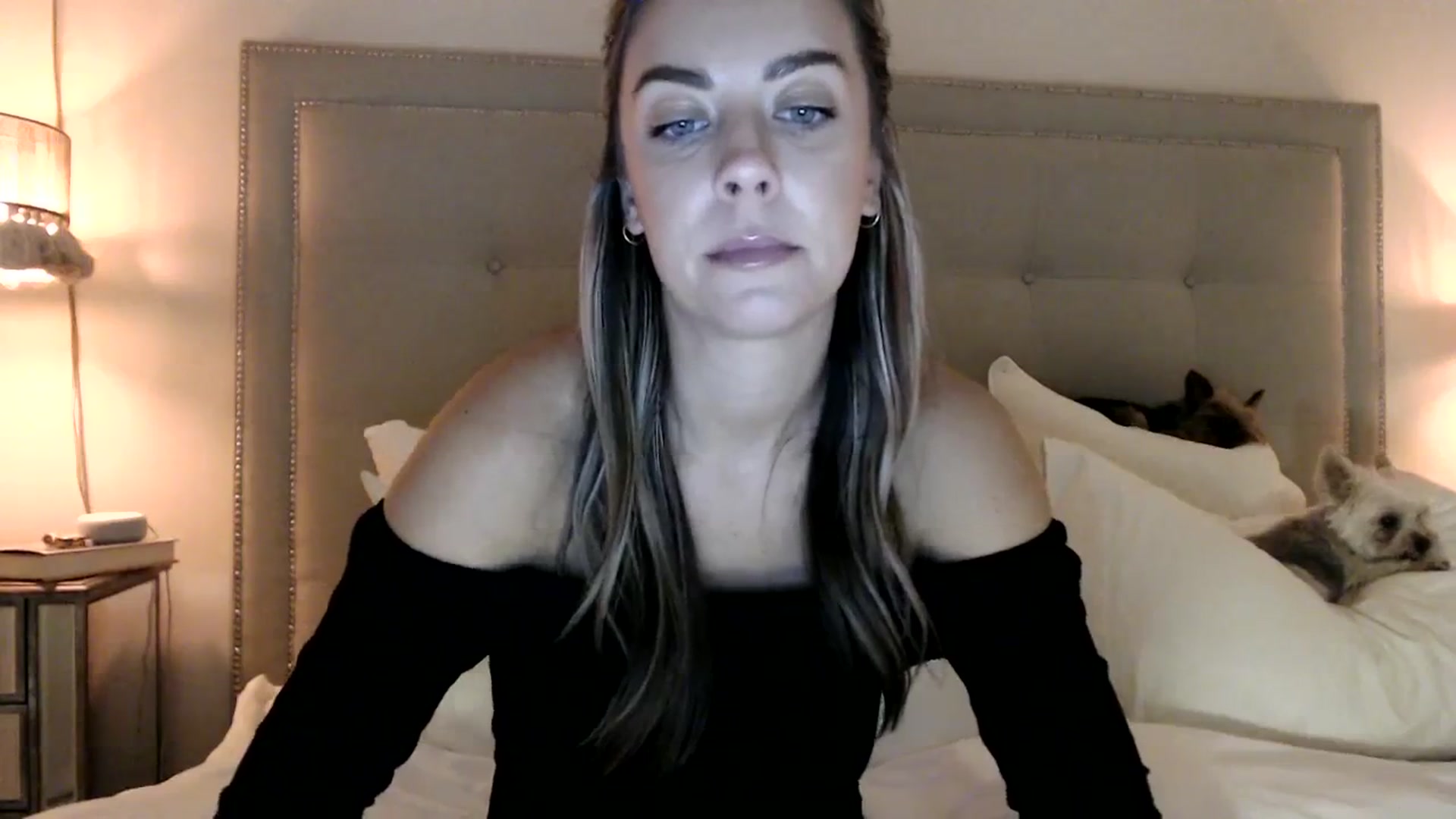 Gallery image thumbnail from DaniSendNudes's myfreecams stream on, 10/11/2023, 02:56 image 4 of 20