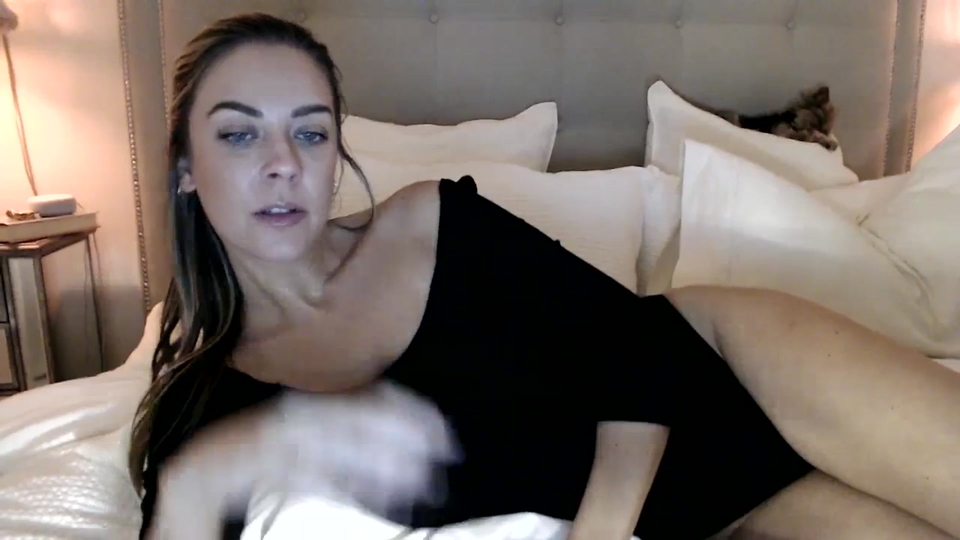 Gallery image thumbnail from DaniSendNudes's myfreecams stream on, 10/11/2023, 03:08 image 5 of 20