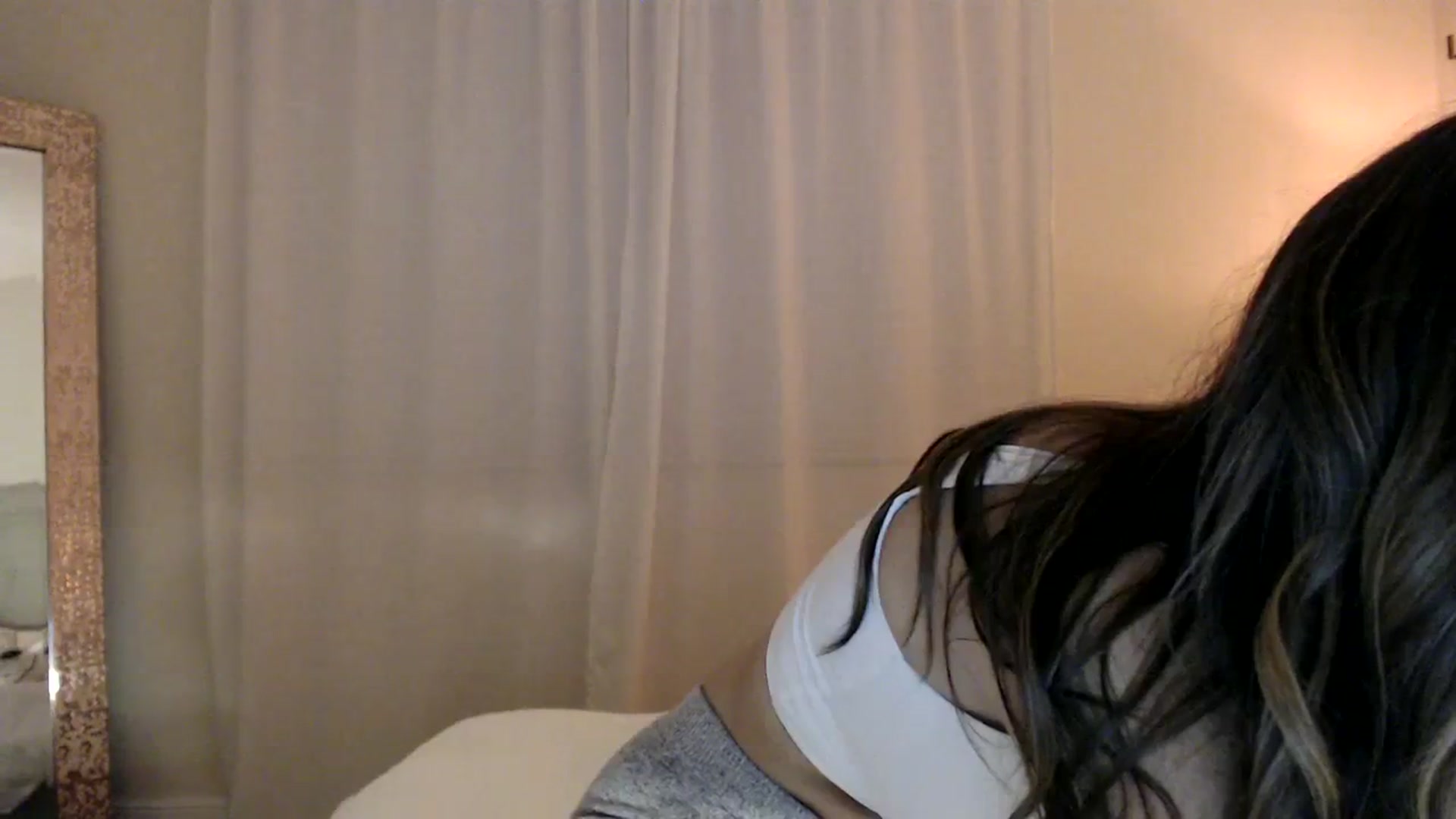 Gallery image thumbnail from DaniSendNudes's myfreecams stream on, 11/30/2023, 05:13 image 18 of 20