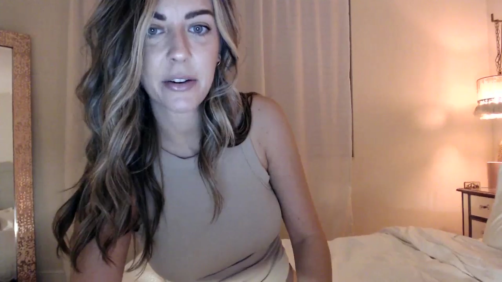 Gallery image thumbnail from DaniSendNudes's myfreecams stream on, 12/03/2023, 01:05 image 4 of 20