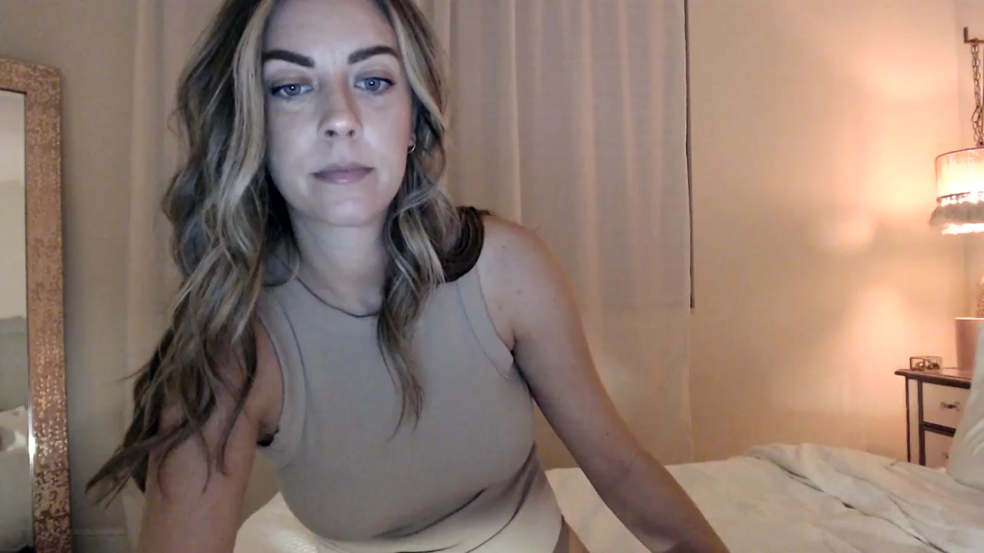 Gallery image thumbnail from DaniSendNudes's myfreecams stream on, 12/03/2023, 01:05 image 2 of 20