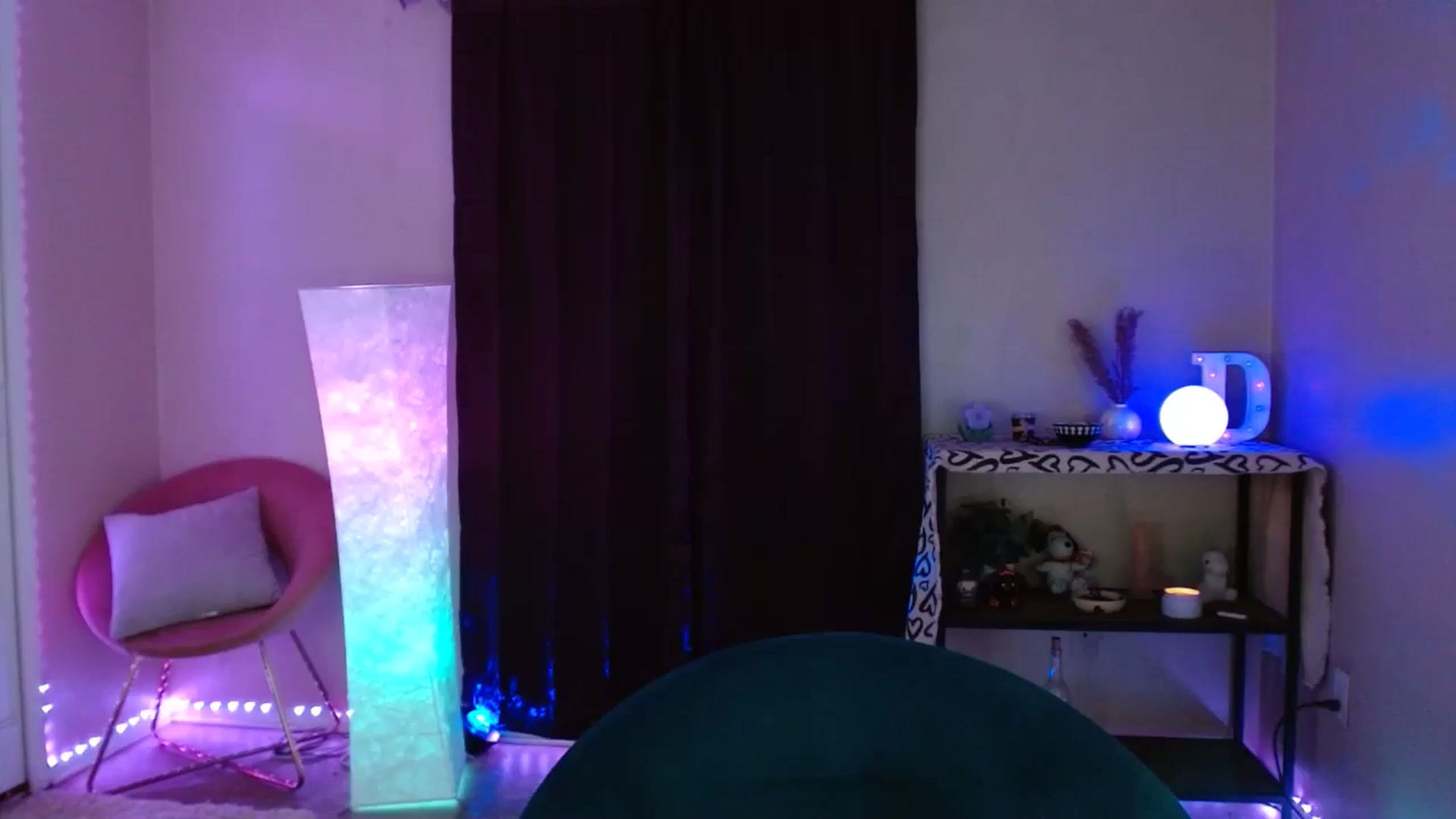 Gallery image thumbnail from DaniSlice's myfreecams stream on, 06/11/2024, 04:11 image 12 of 20