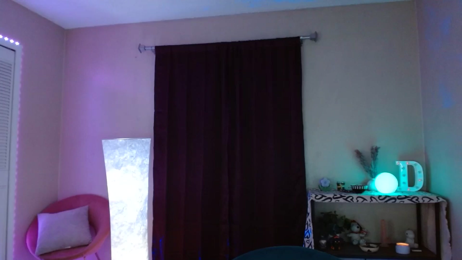Gallery image thumbnail from DaniSlice's myfreecams stream on, 06/16/2024, 05:19 image 18 of 20