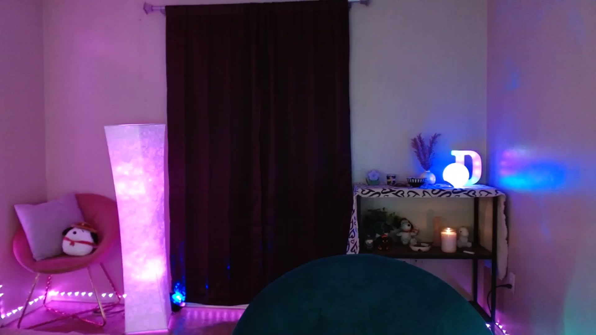 Gallery image thumbnail from DaniSlice's myfreecams stream on, 06/22/2024, 04:18 image 20 of 20