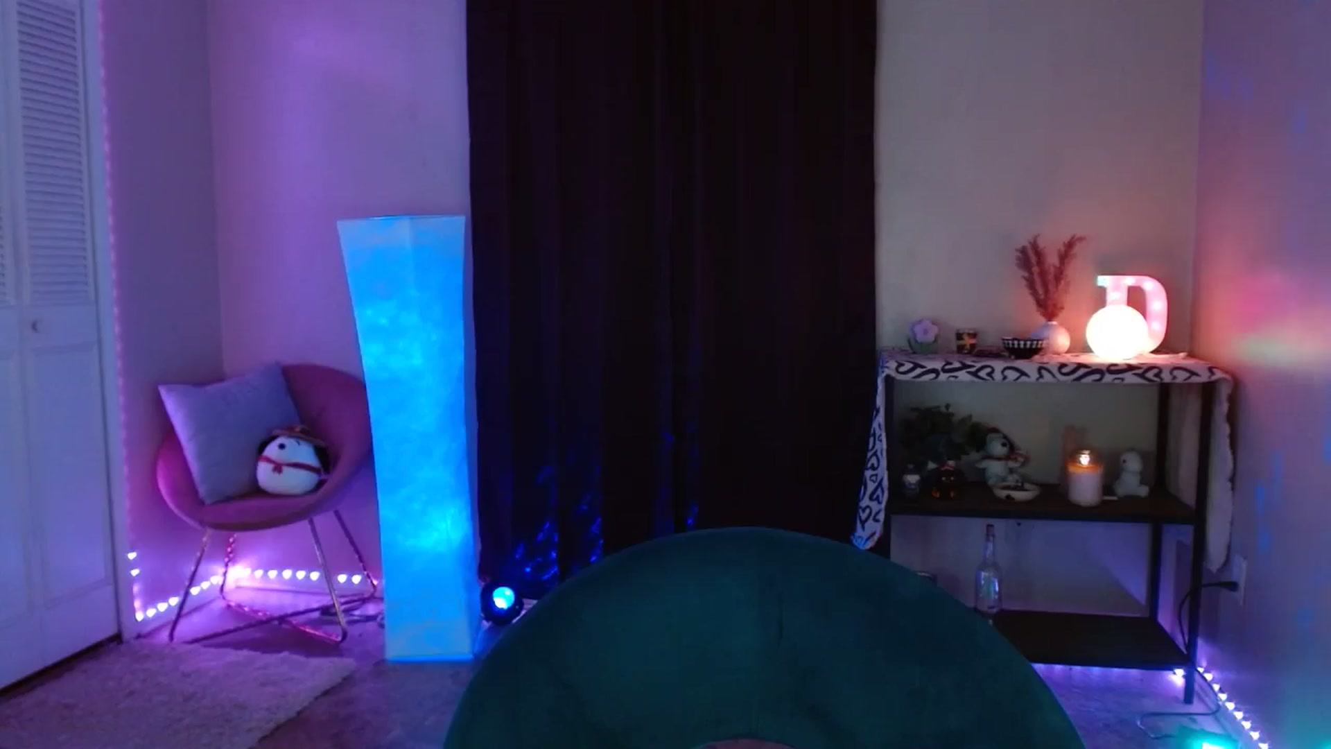 Gallery image thumbnail from DaniSlice's myfreecams stream on, 06/23/2024, 09:45 image 12 of 20