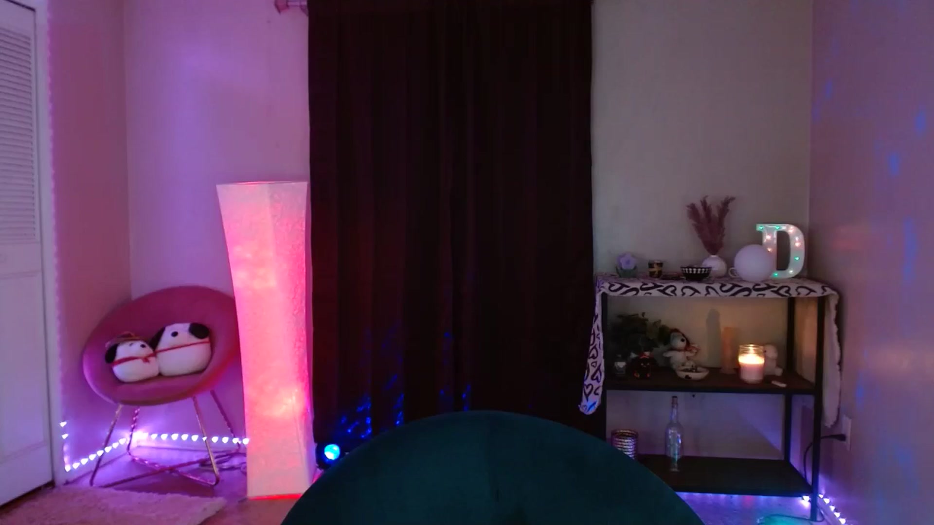 Gallery image thumbnail from DaniSlice's myfreecams stream on, 07/03/2024, 05:22 image 5 of 20
