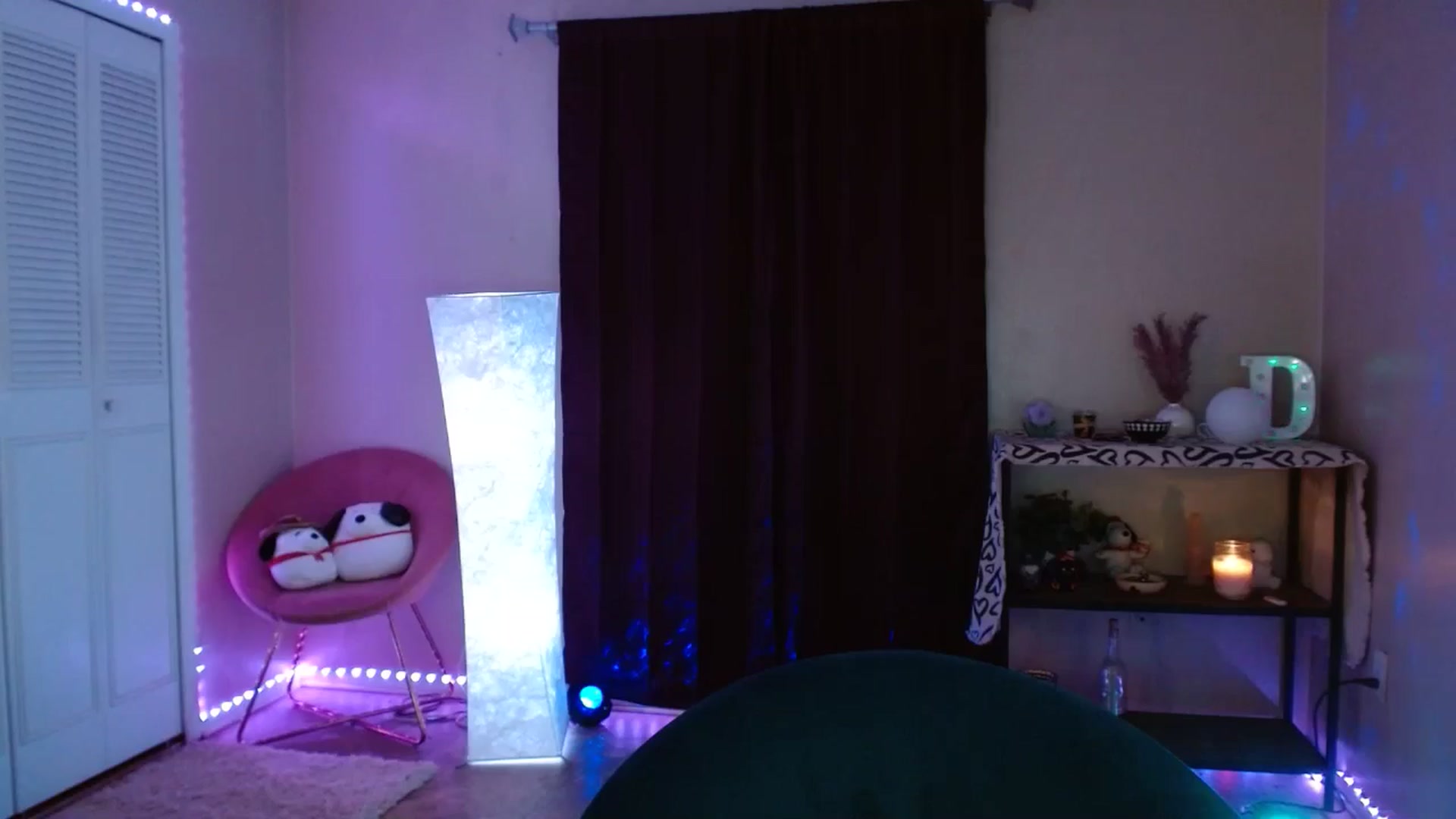 Gallery image thumbnail from DaniSlice's myfreecams stream on, 07/03/2024, 06:19 image 20 of 20